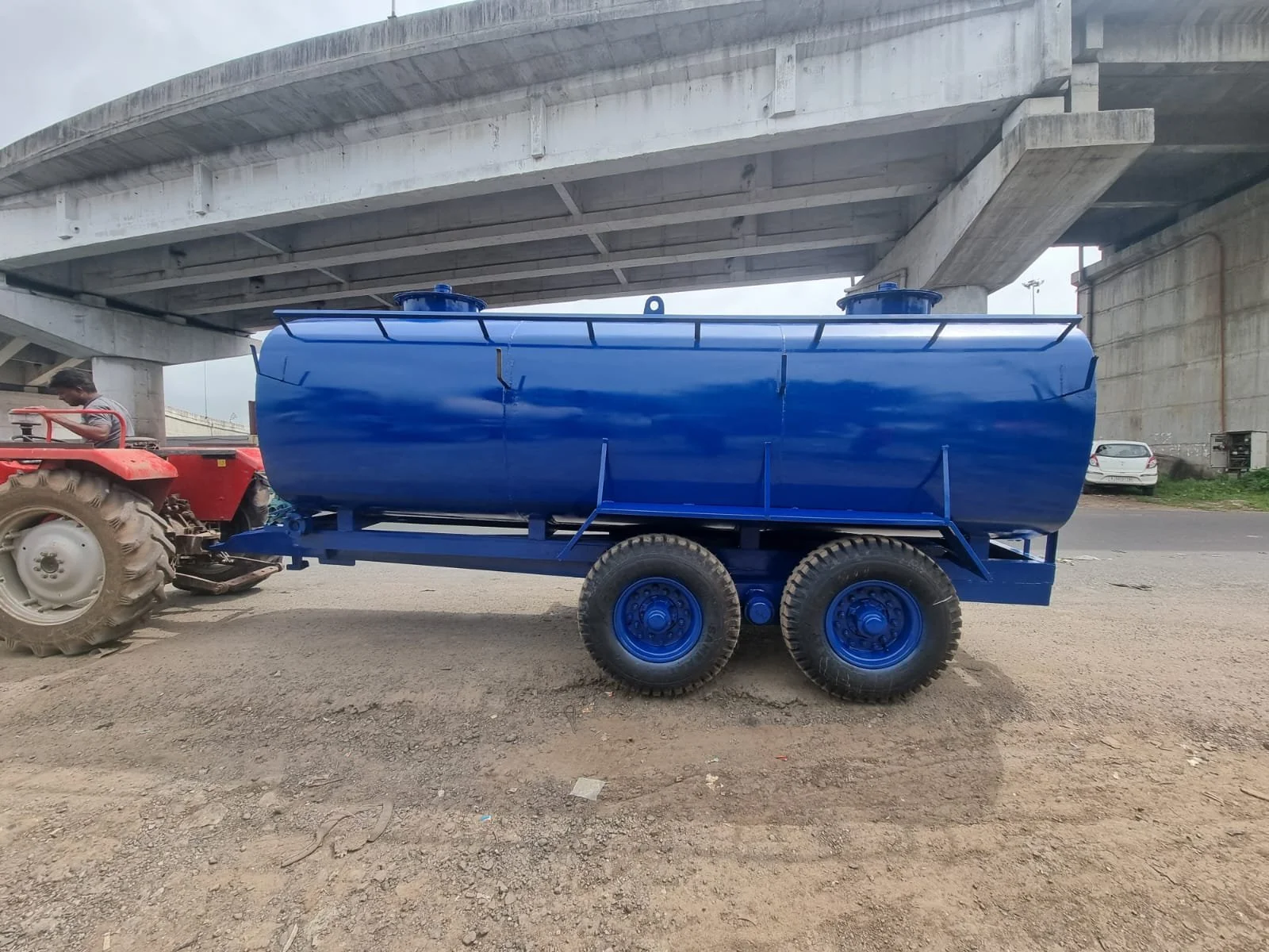 8000LTR TANKER 1.jpeg