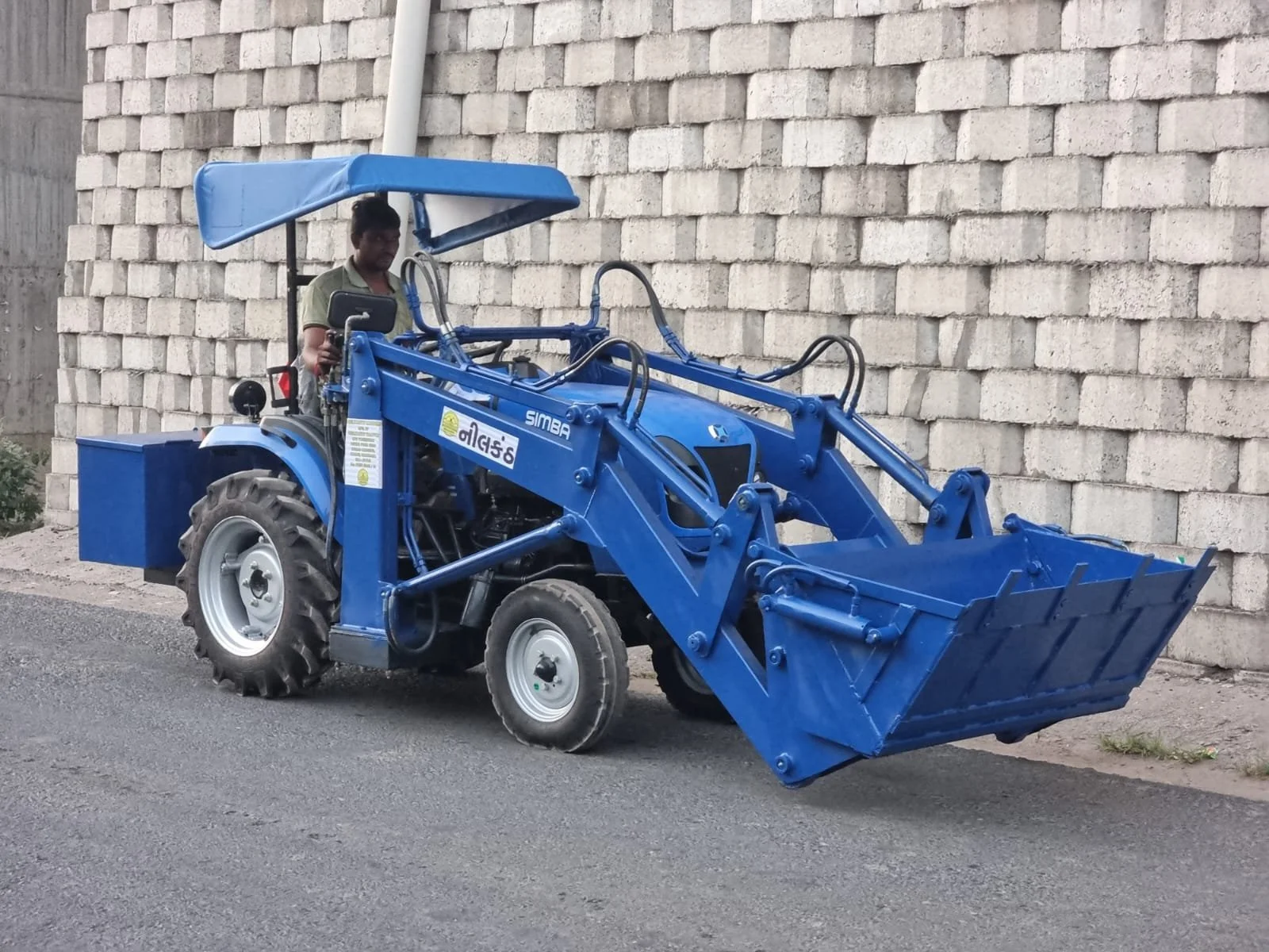 SIMBA 20 MINI LOADER.jpeg