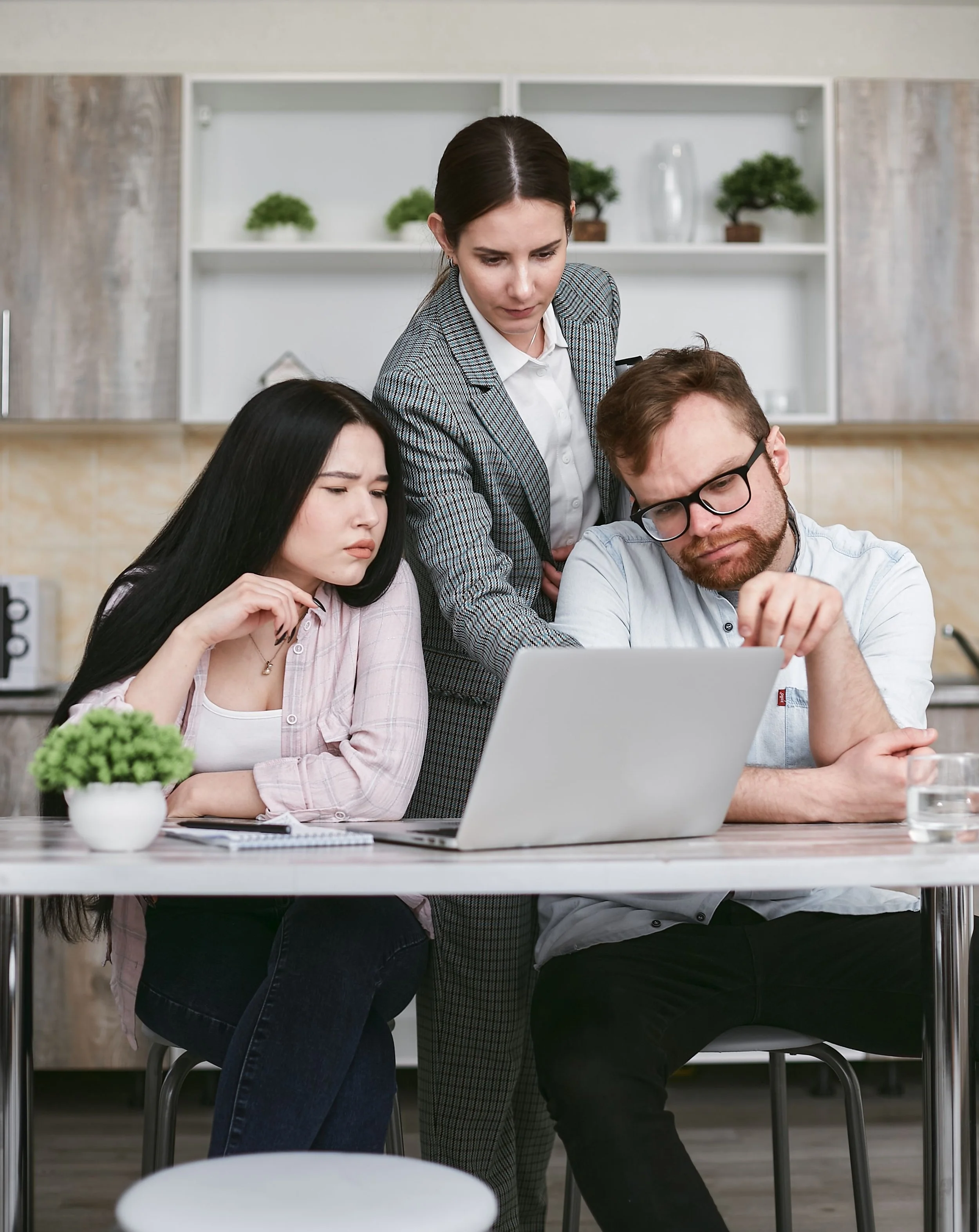 Identity Resolution in Marketing Analytics: How to Build a Unified Customer View