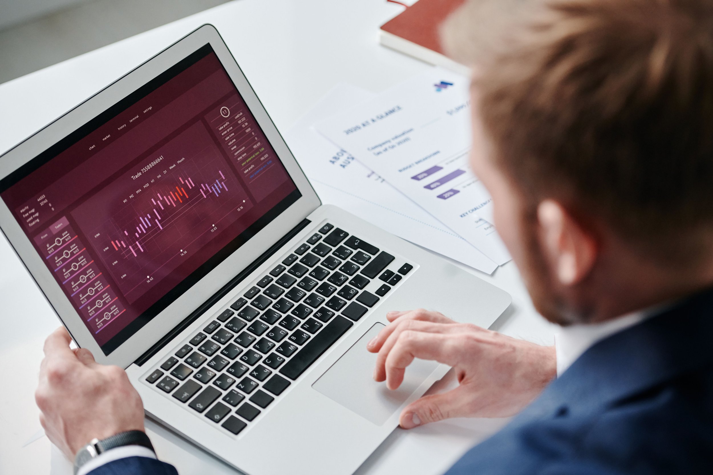 Server-Side vs. Client-Side Tracking: What Marketers Need to Know in 2026