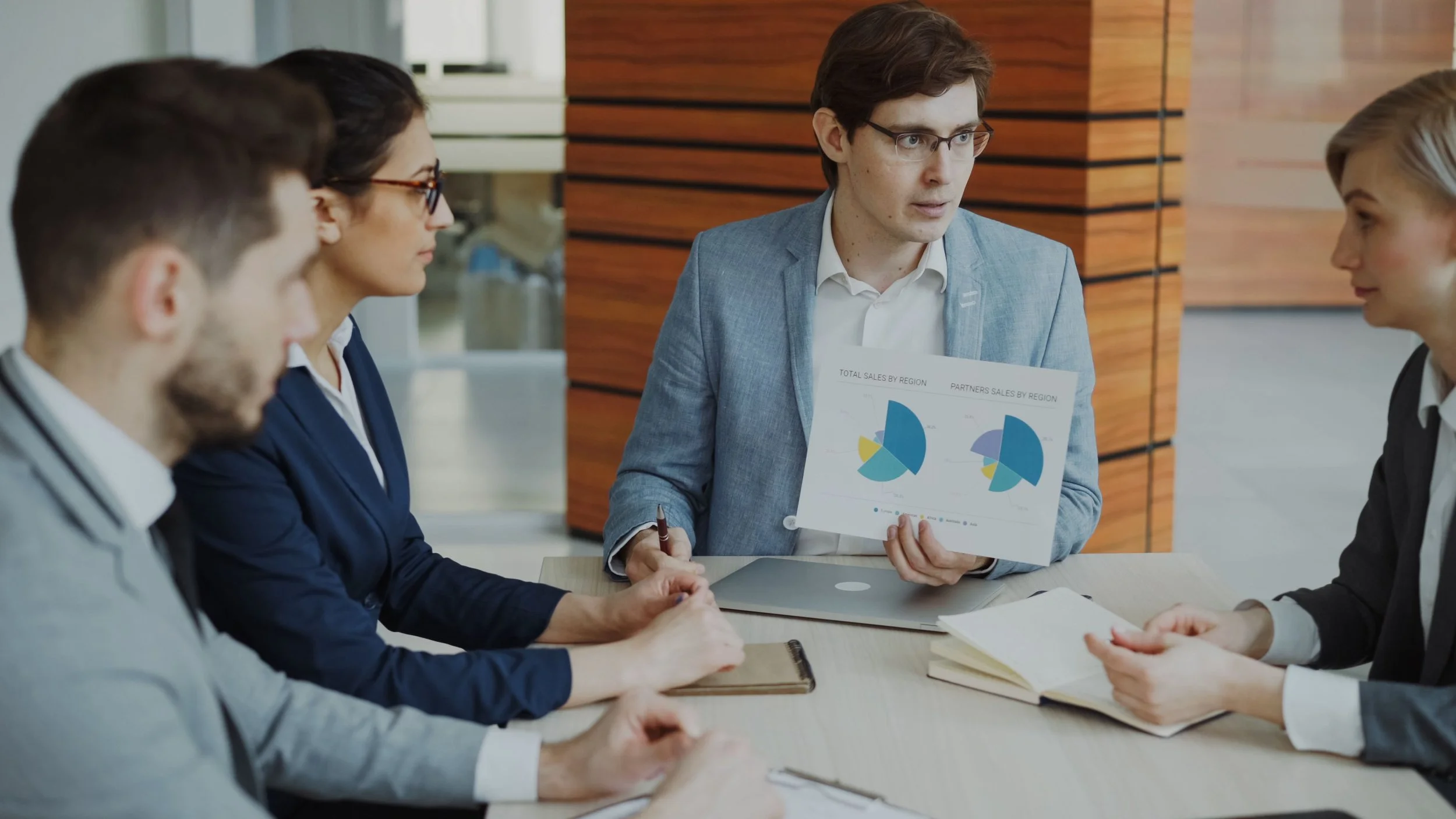Marketing Data Governance: How to Keep Analytics Reliable as Your Business Grows