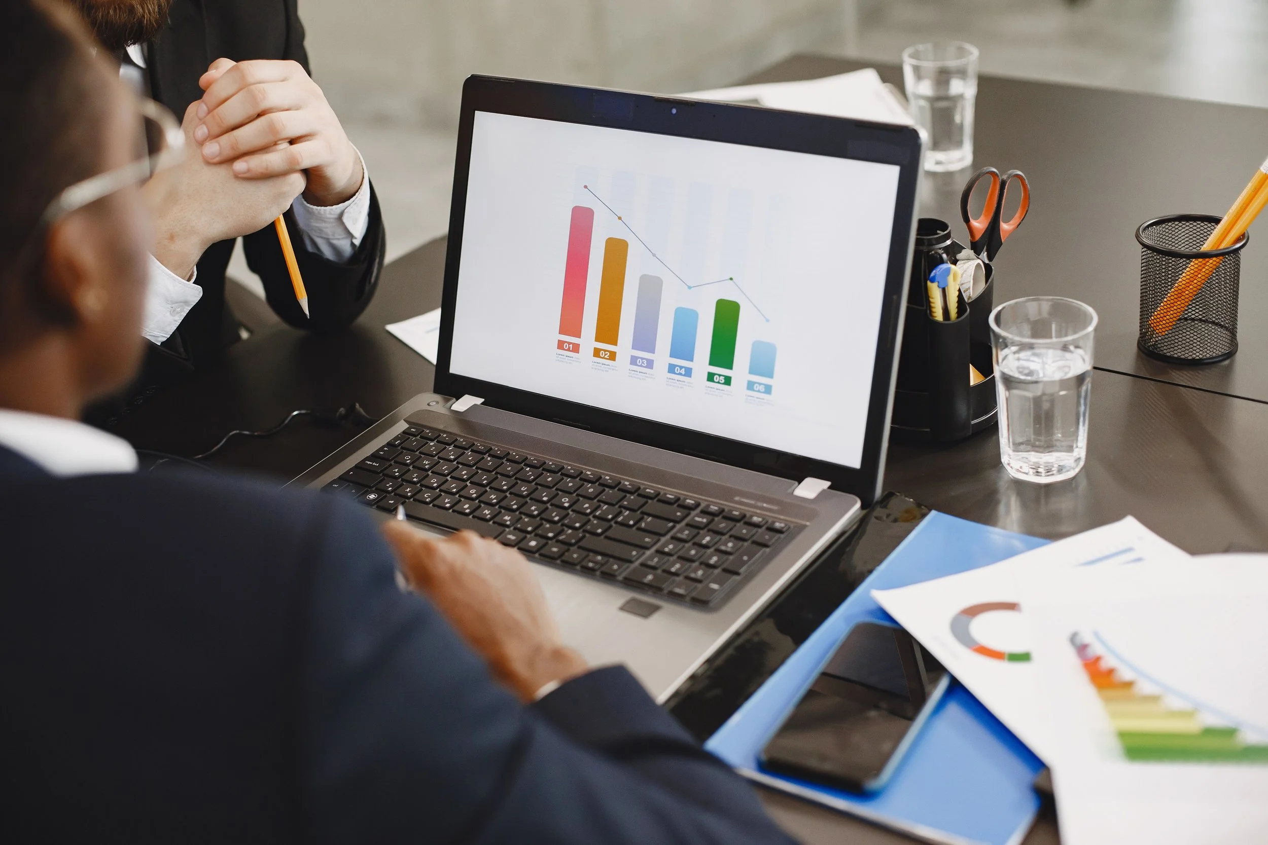 Marketing Data Lineage: How to Trace Metrics From Source to Dashboard