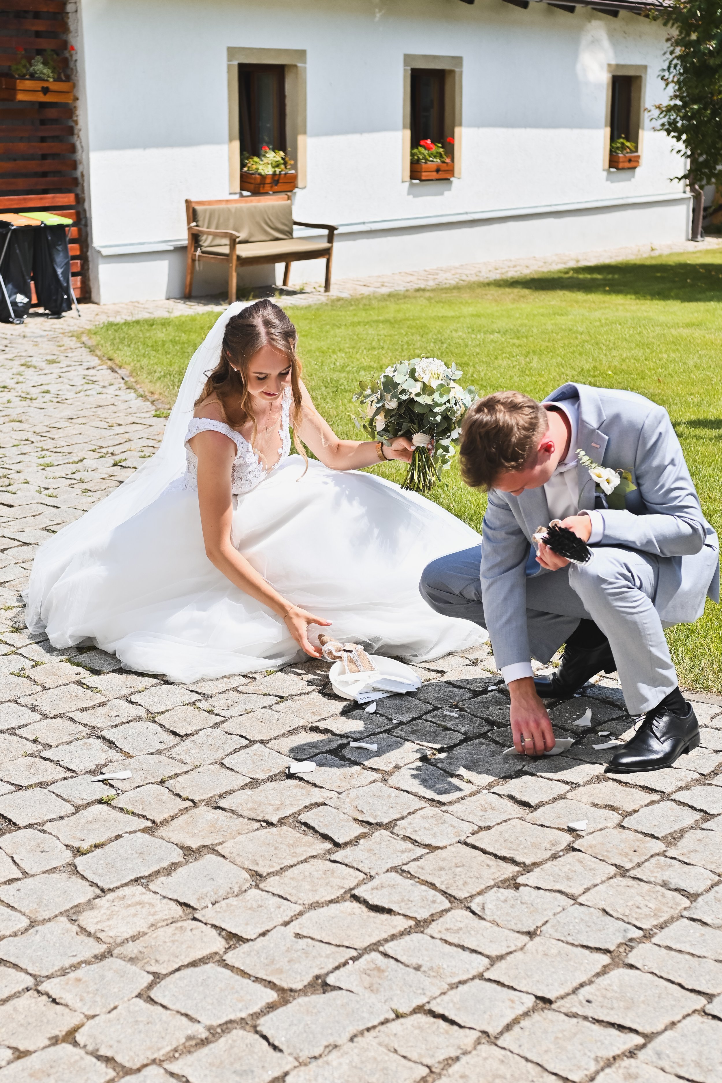 rozbíjení talíře peckův mlýn