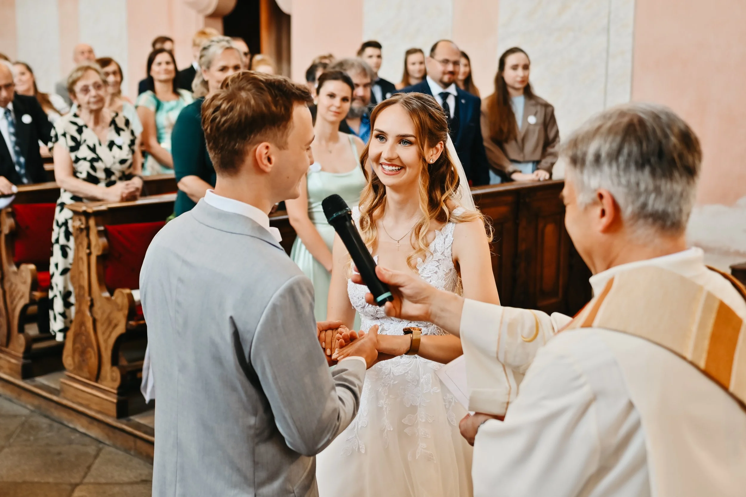 svatební slib během církevního obřadu