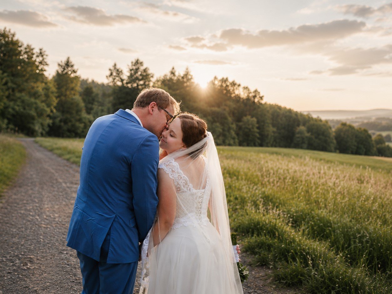 svatba ve stredoceskem kraji, svatebni fotograf