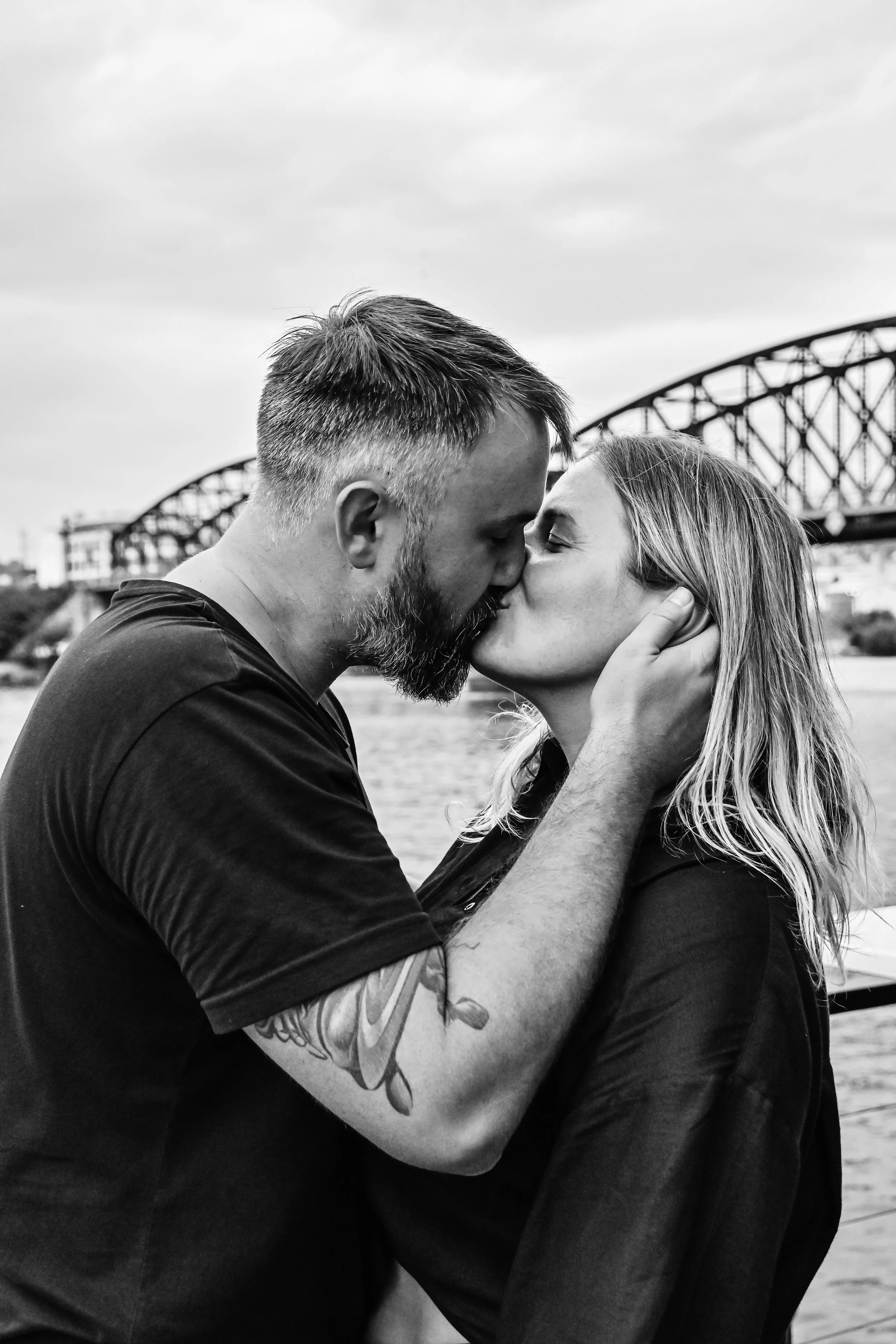 svatebni fotograf Praha.jpg
