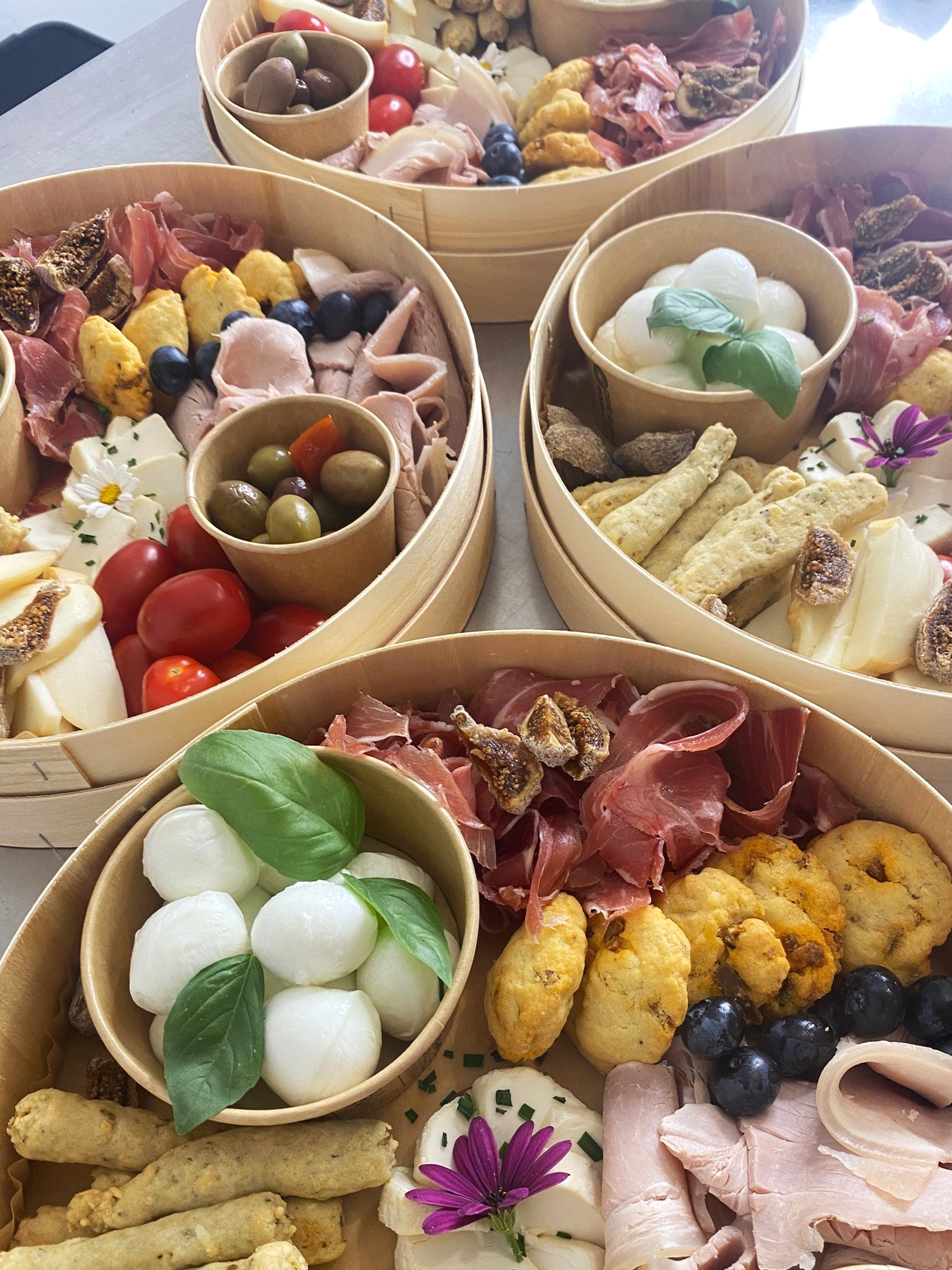Box apéro avec produits italiens et fait-maison