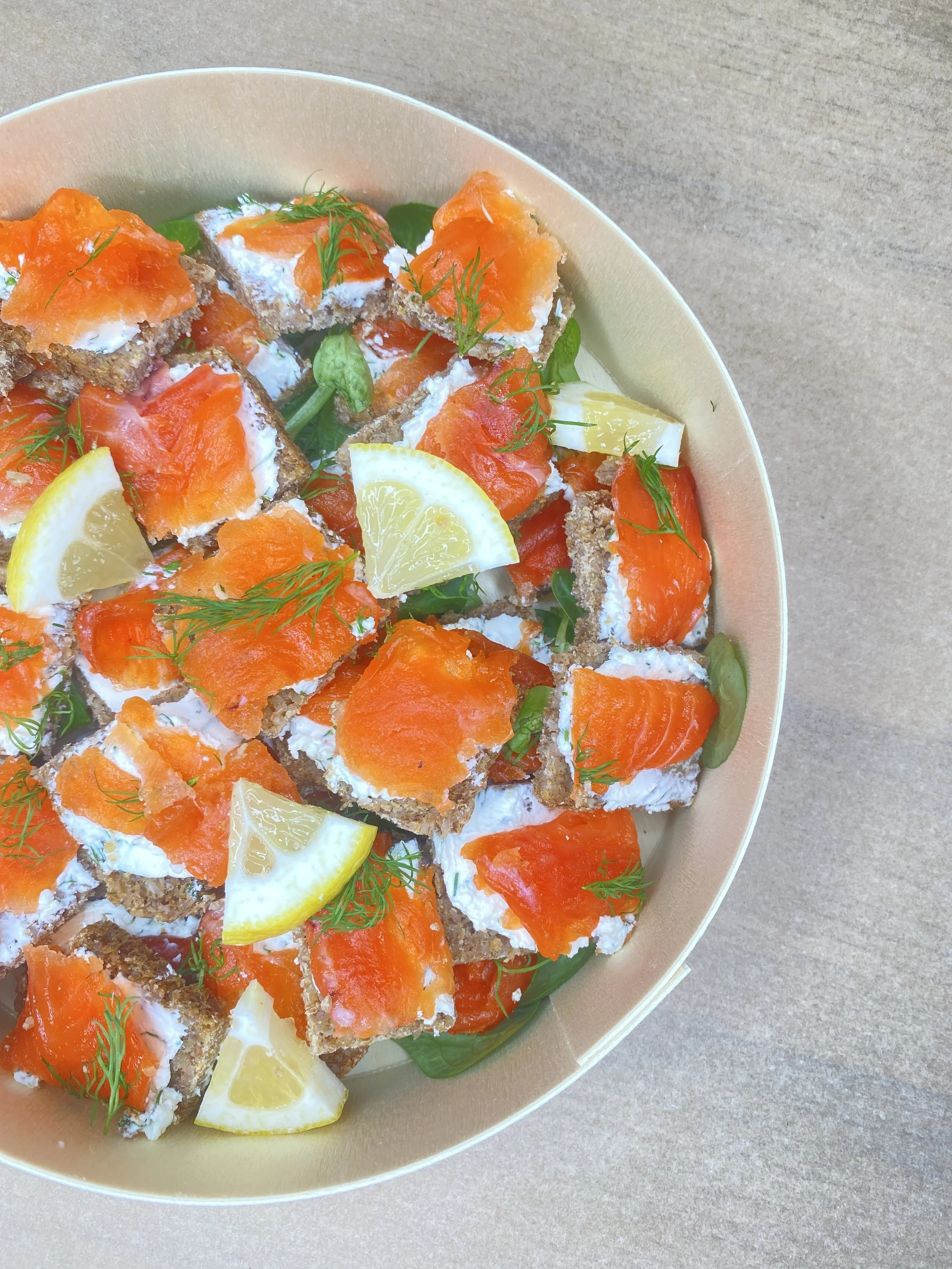 Box gravlax de truite apéritif de Noël