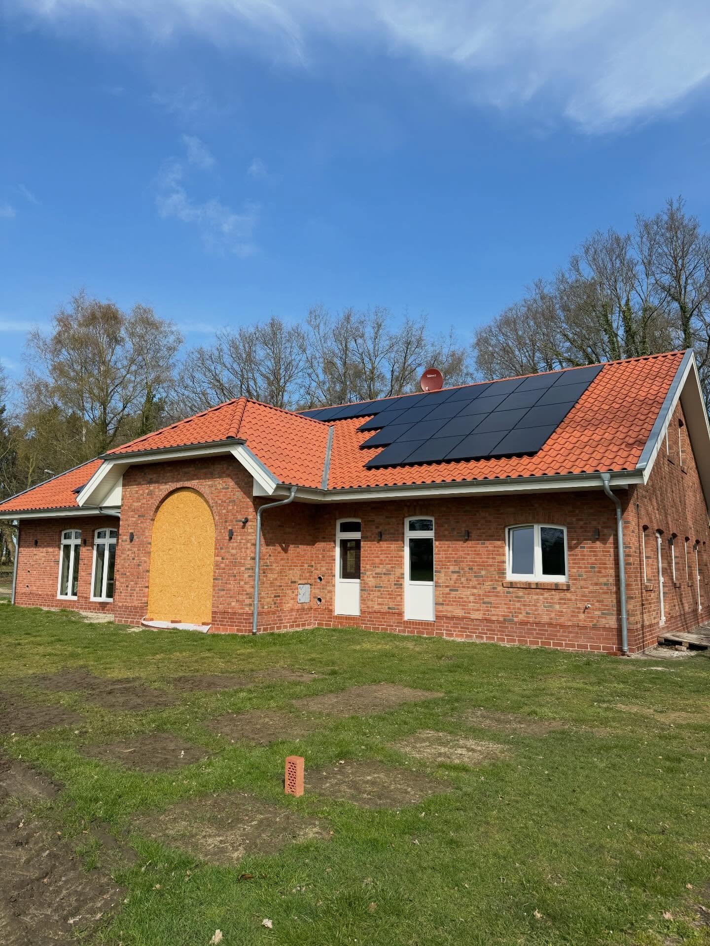 Unser Heidehuus macht weitere Fortschritte 💪🏻 . In den n&auml;chsten Wochen folgt der Estrich. 

 #Heidehuus #bautagebuch