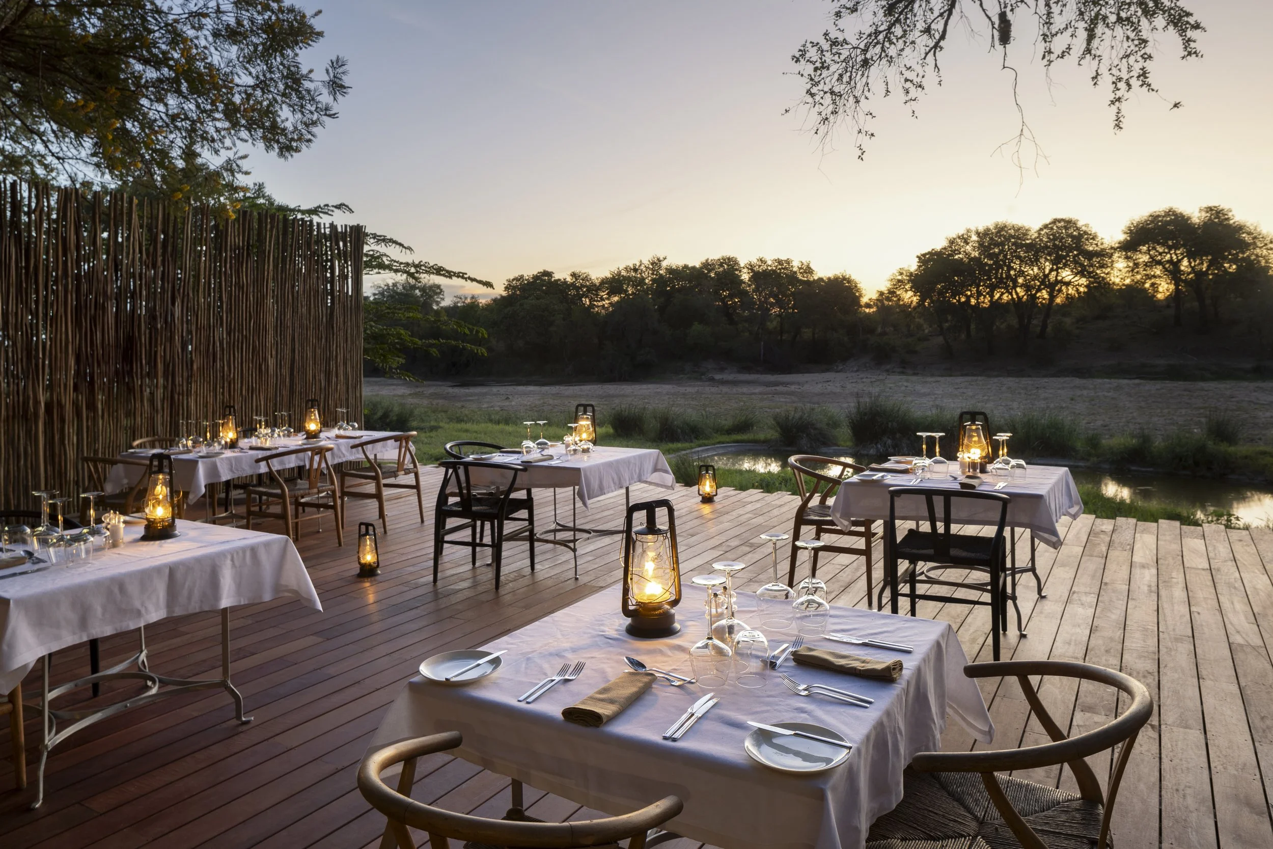 Simbavati River Lodge - Dining 02.jpg