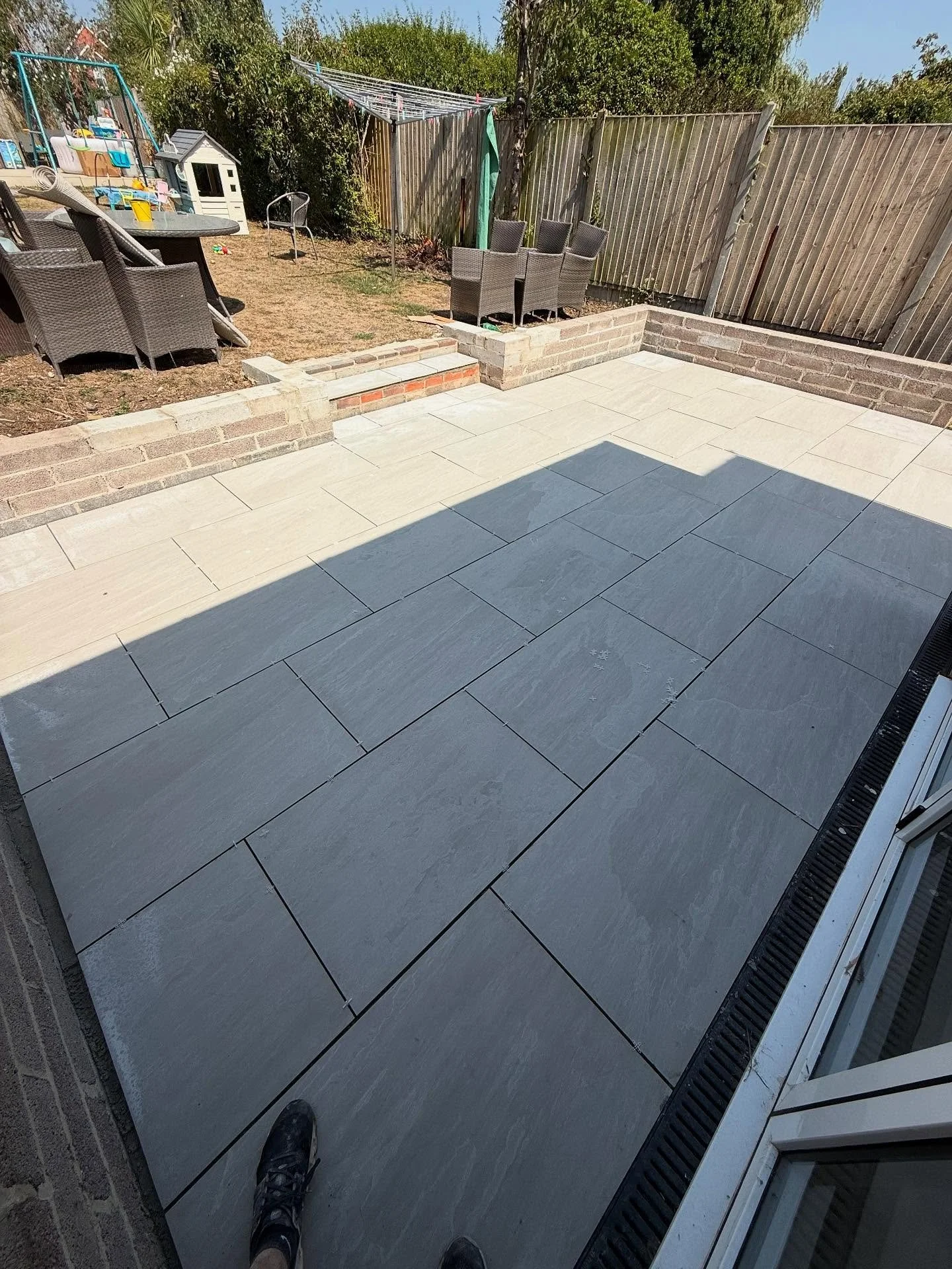 Solid effort by the team on phase 1 with a 2 day turn around on this porcelain project. 👌🏼
All enquires contact on 07526994459 / brownshomeandgarden@mail.com