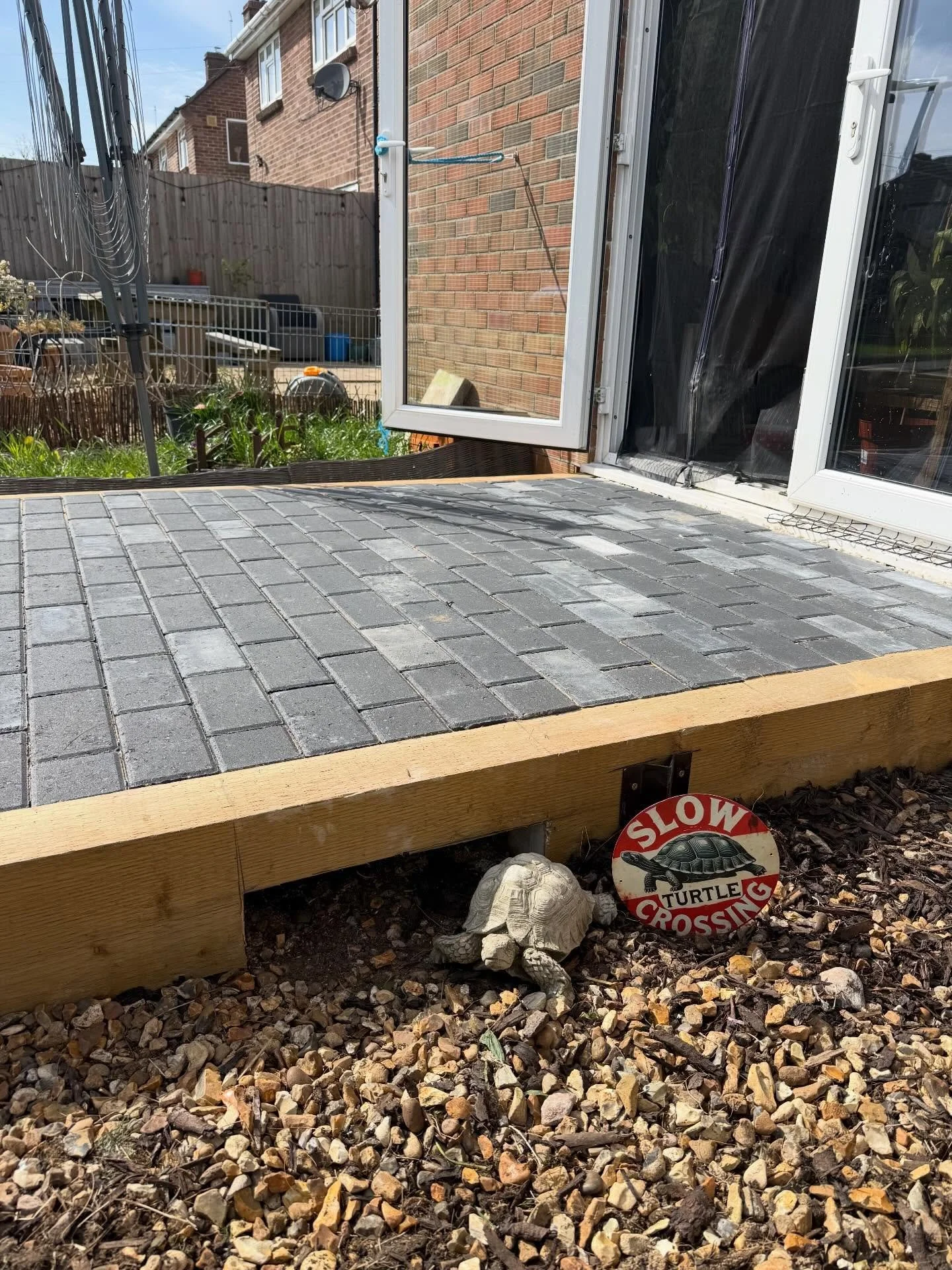 A different one today getting Creative 🪄 🐢 

Our lovely client asked for something with easy disability access to enjoy her garden.. not only that but a build which her turtles wouldn&rsquo;t loose there space.. so we&rsquo;ve built a block paved t