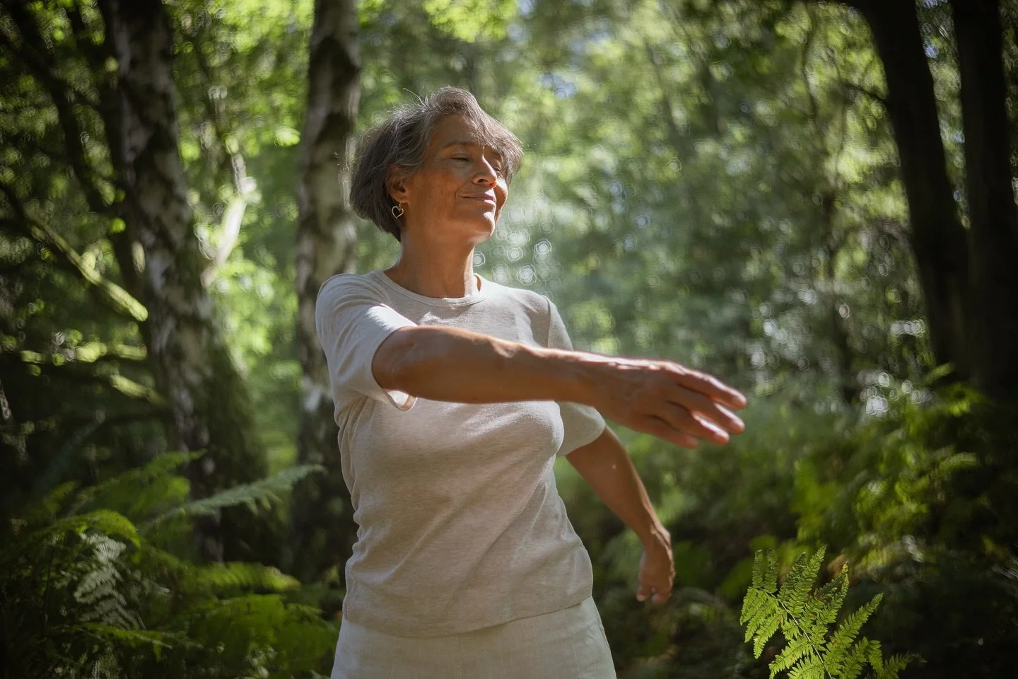 January is already whizzing by, and that makes me even more excited for spring to arrive!

Looking back at this beautiful shoot with @this_is_align has made me crave some warmth and golden light even more than my wintered bones can bear!

Bookings ar