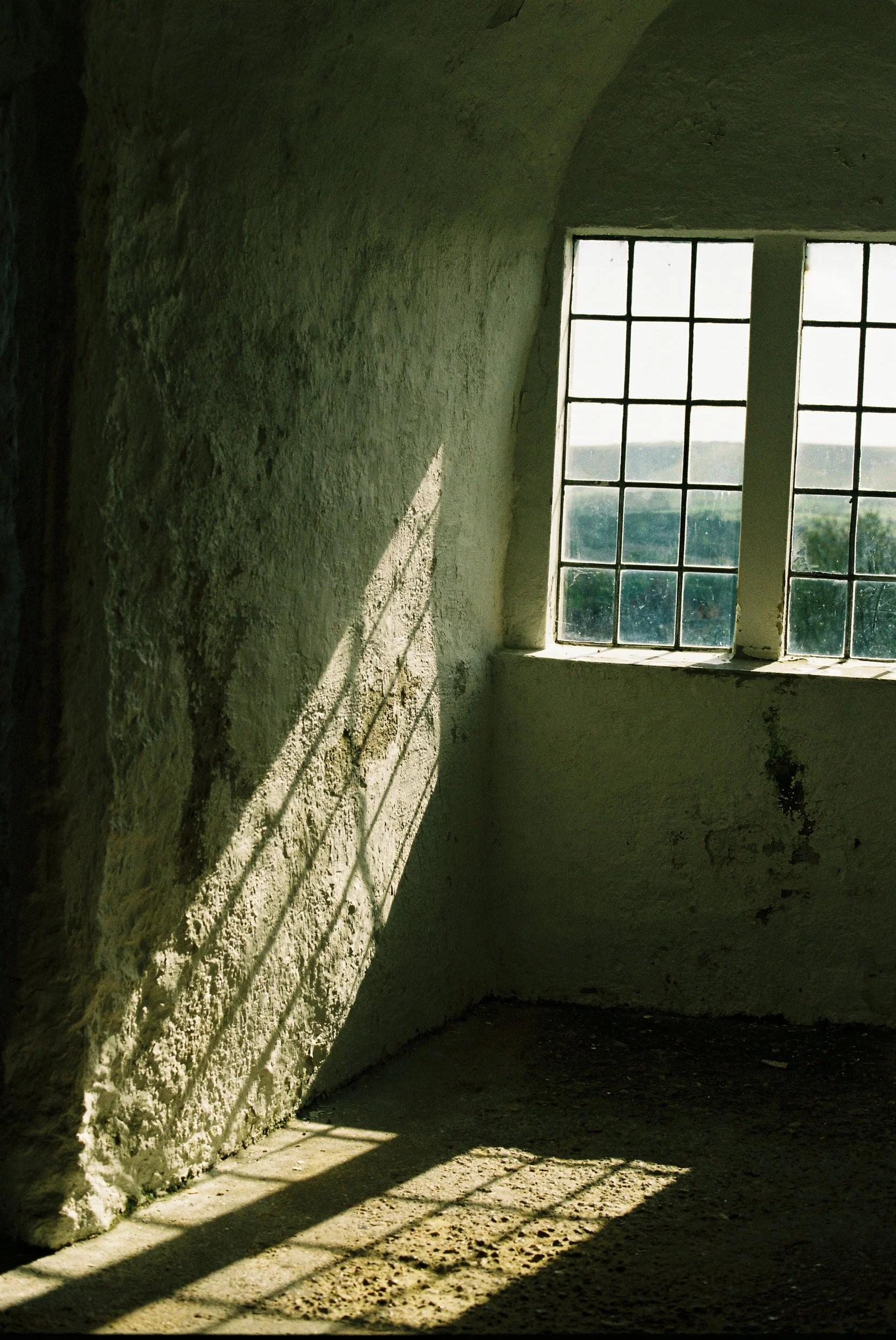 R1-09342-029A.png