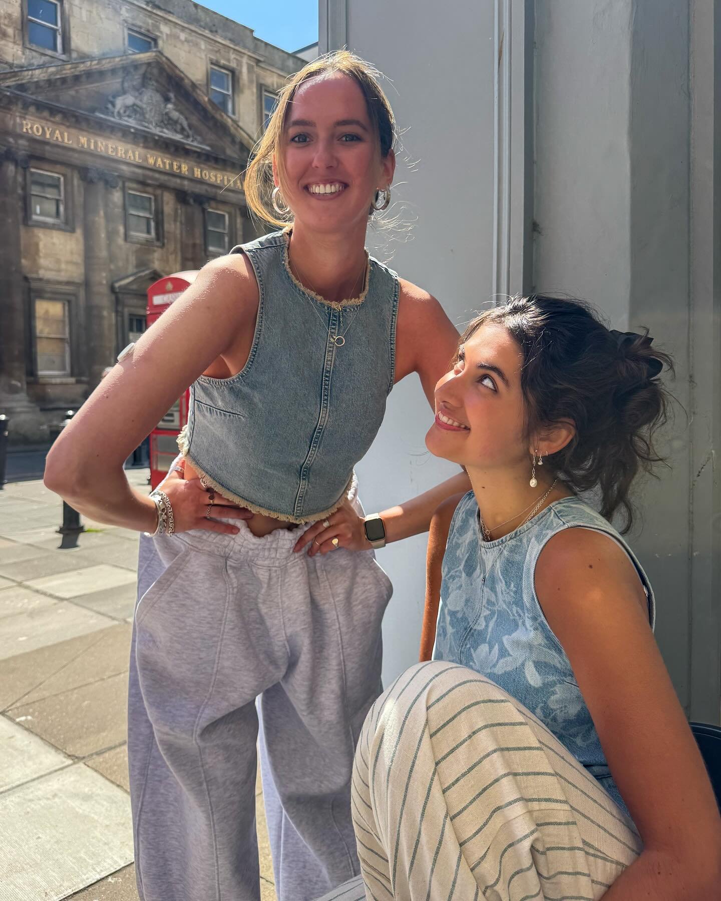 4 days until launch day!!! 

The joggers will be available to buy and linens available for pre-order via the website 

✨Mark your calendars✨

#smallbusinessowner #smallbusiness #prelaunch #jogger #linenclothing #sustainability #sustainablefashion