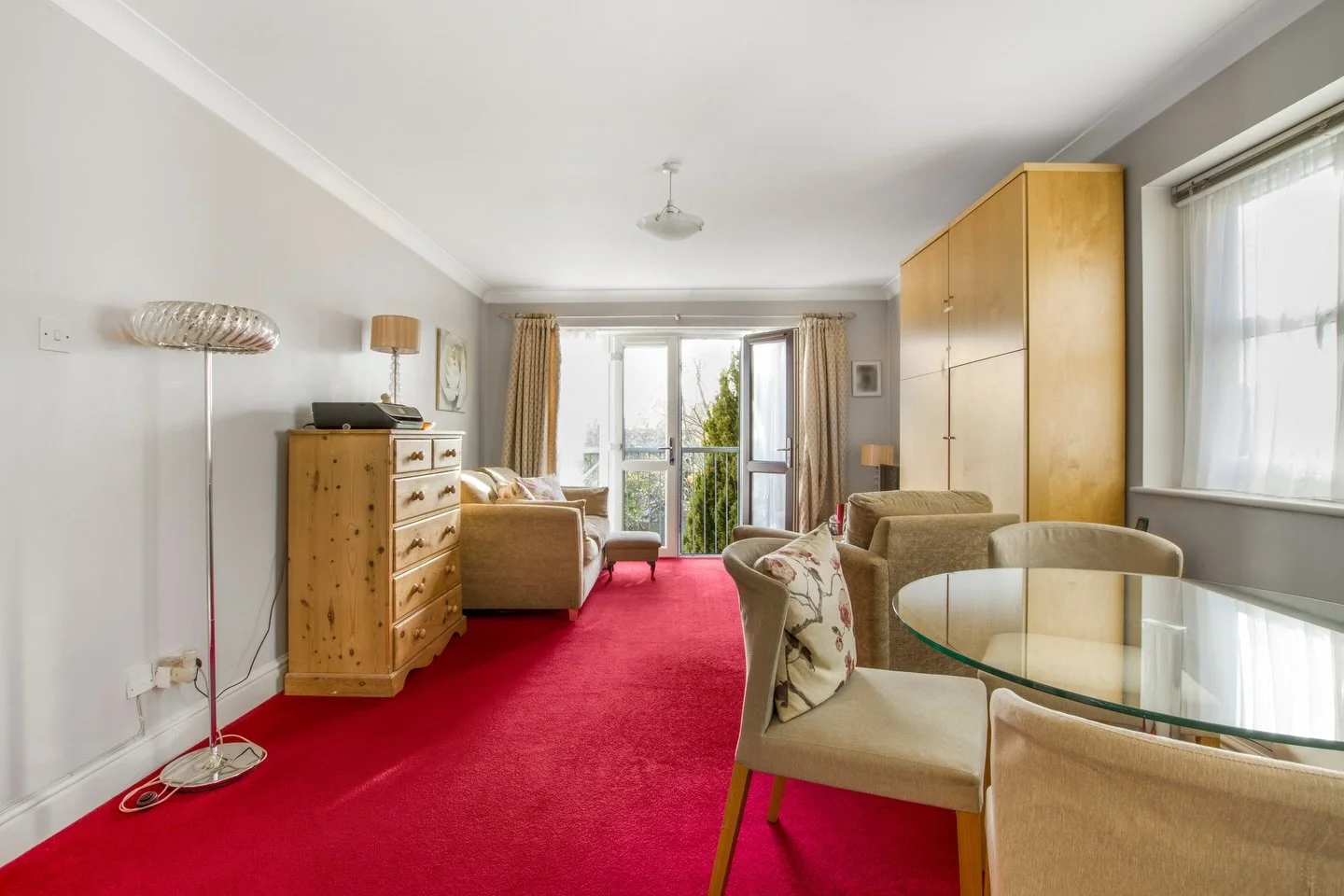 SOLD STC.

We pulled out the red carpet service for this home. 

This home sat on the market for several months with a traditional estate agent. The marketing was below par, and the listing price was odd and definitely not doing the seller any favour