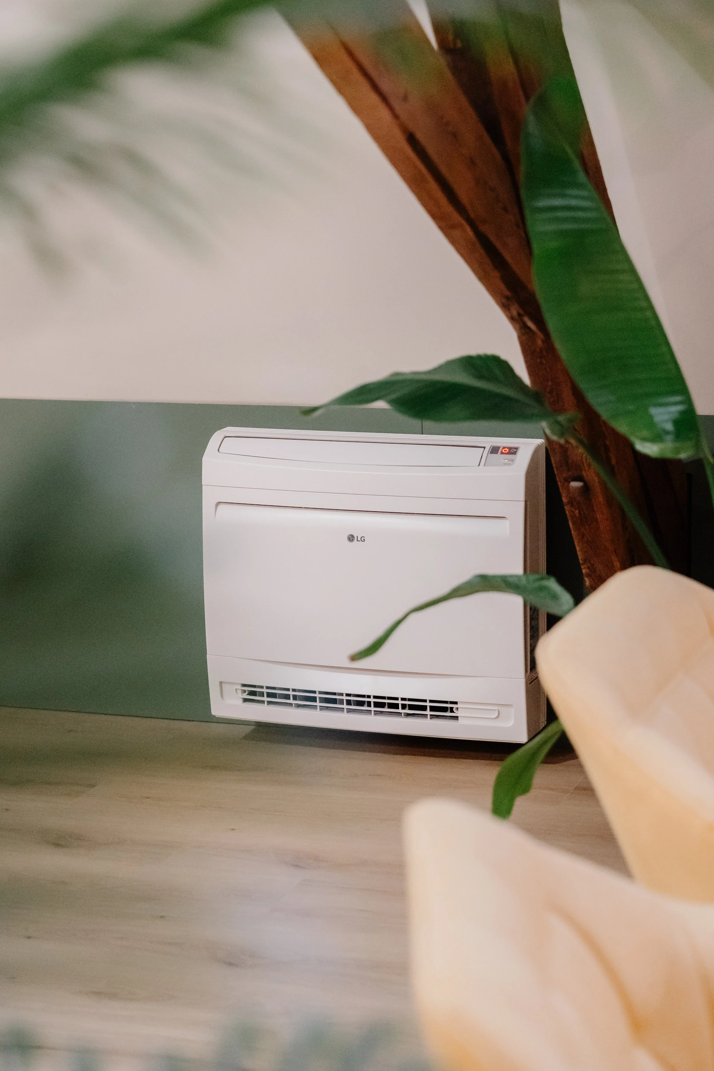 Aiolos merk jet b&b-2.jpg