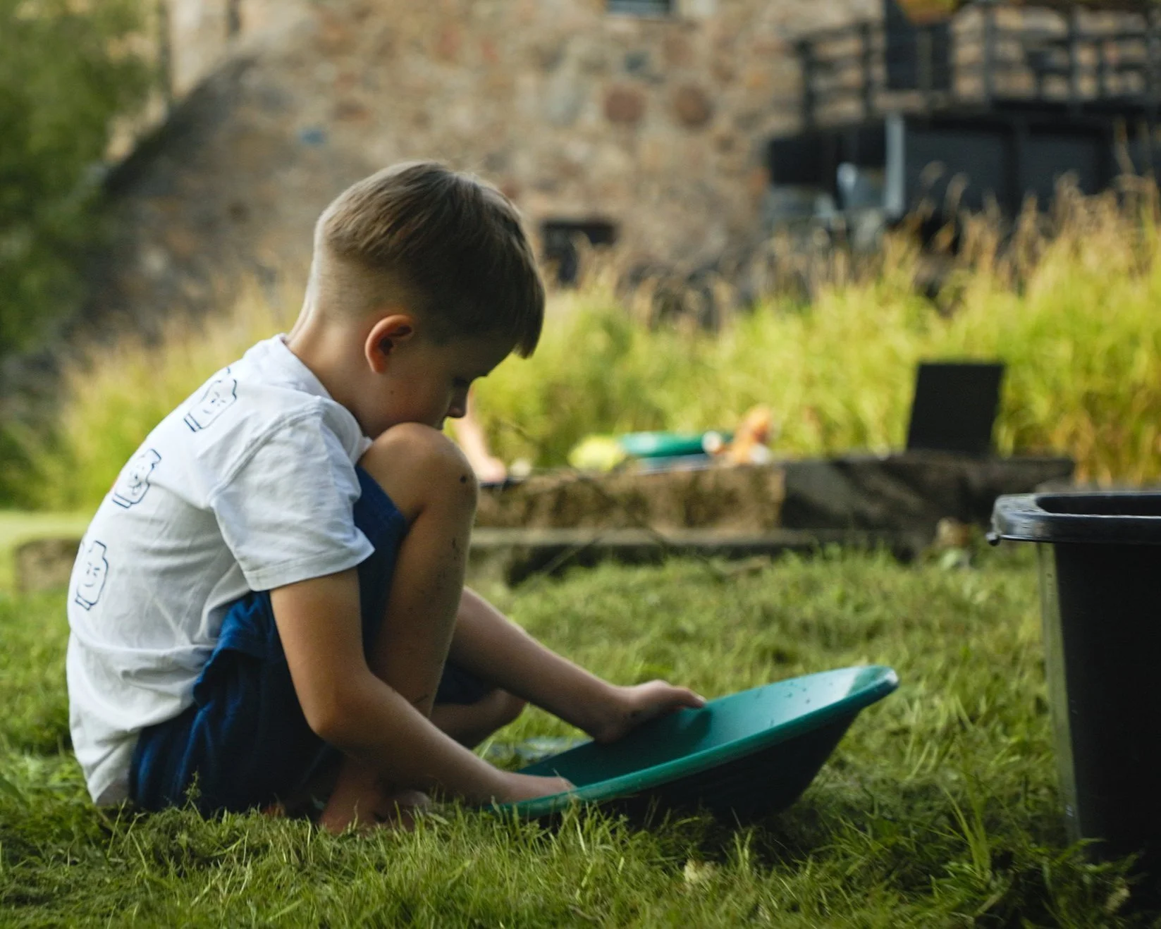 Edukacija vaikams „Aukso karštinė“ – žaidybinis mokymasis su gamtos elementais