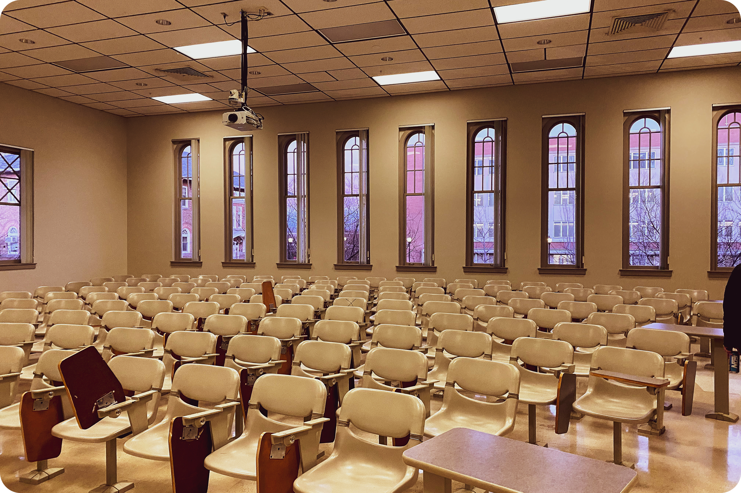 WASHINGTON STATE UNIVERSITY: Carson College of Business, Bachelor of Science in Management Information Systems.