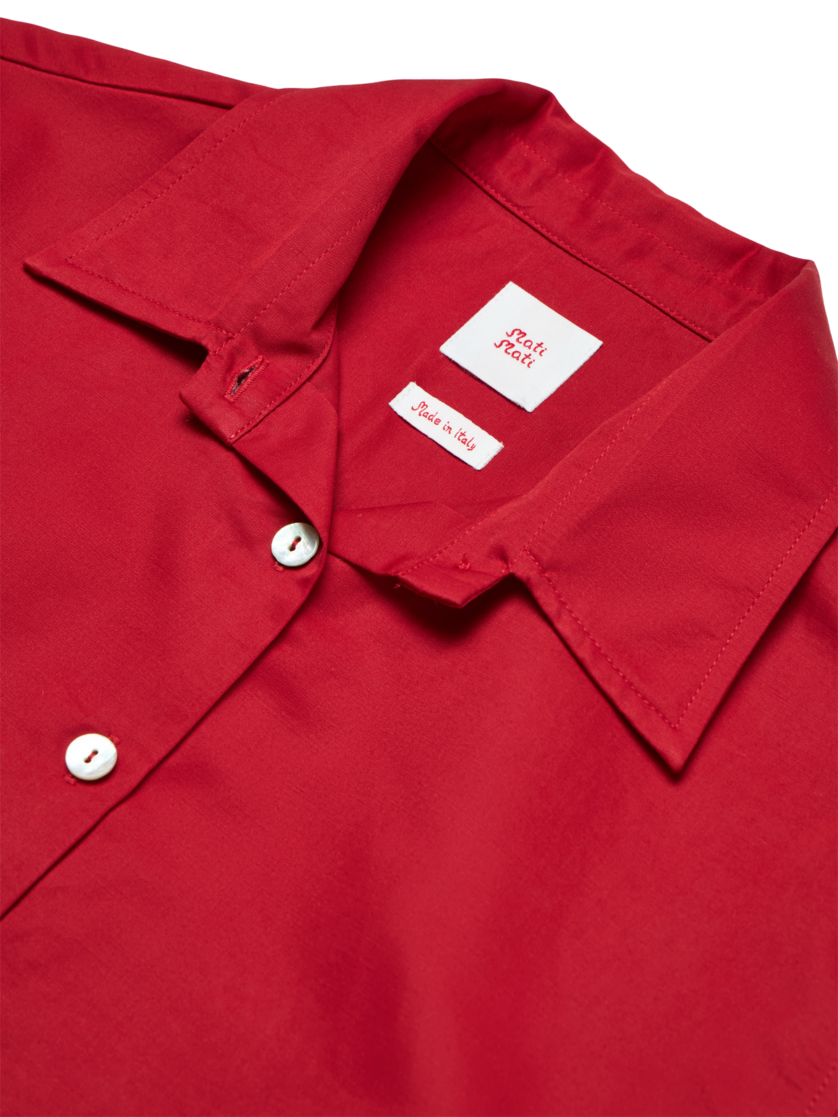 SIGNE_SHIRT_RED_DETAIL.png