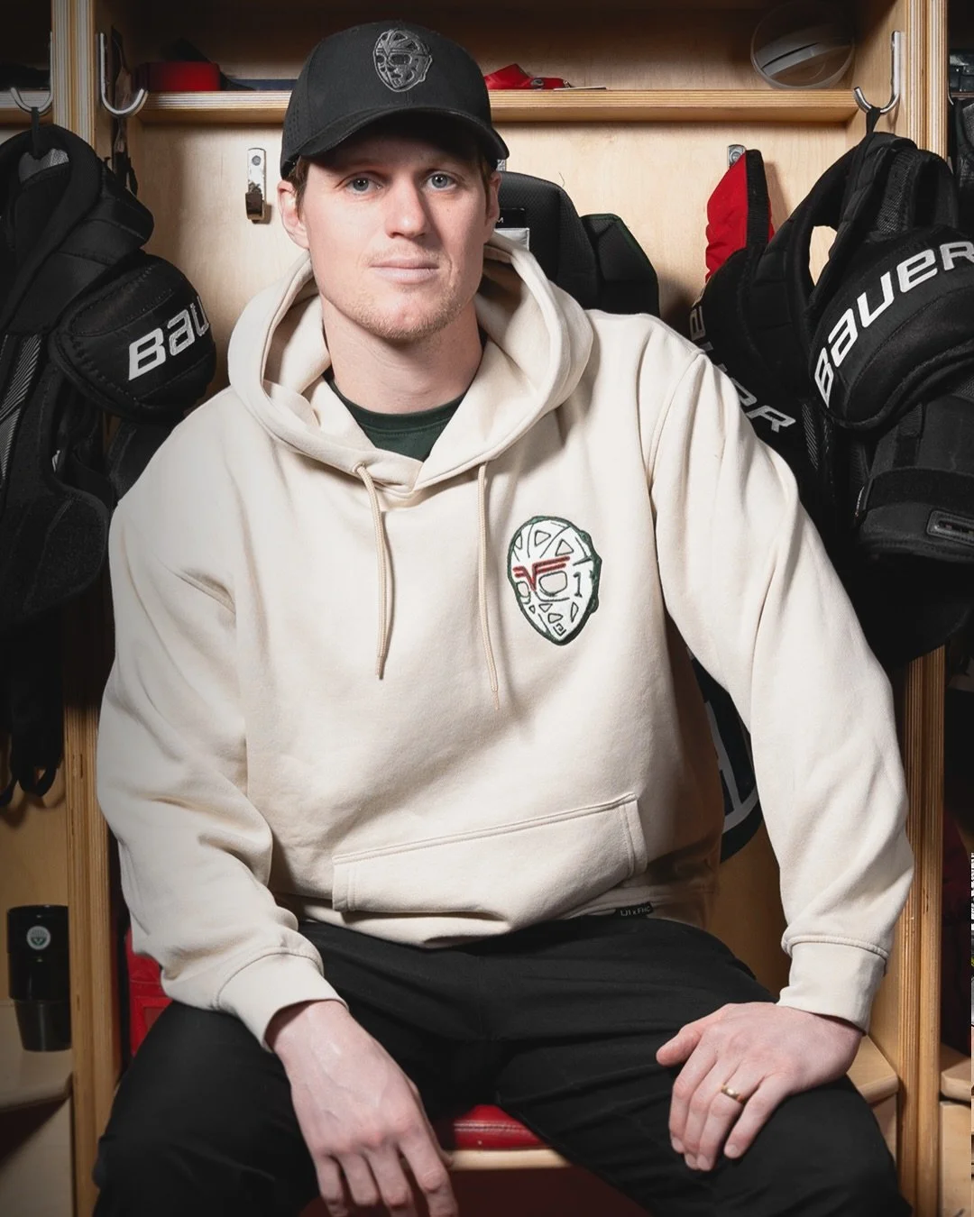 @frolunda_hc x Sport Design Sweden - Lasse Johansson Player Collection

Sport Design Sweden proudly presents its latest Player Collection in collaboration with Fr&ouml;lunda HC, celebrating star goaltender Lasse Johansson.

#merchandise #merchandisin