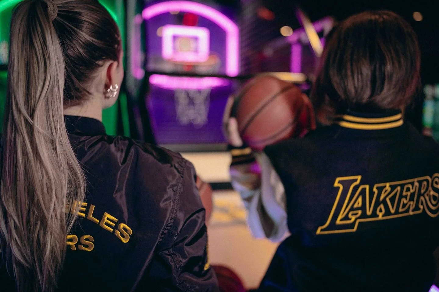Another popular drop with the @lakers 
To see the full collection, check out: https://lakersstore.com/
More is yet to come!

#merchandise #merch #merchandise #sportmerchandising #basketmerch #lakersmerch #lakersmerchandise #NBA #nbamerch
