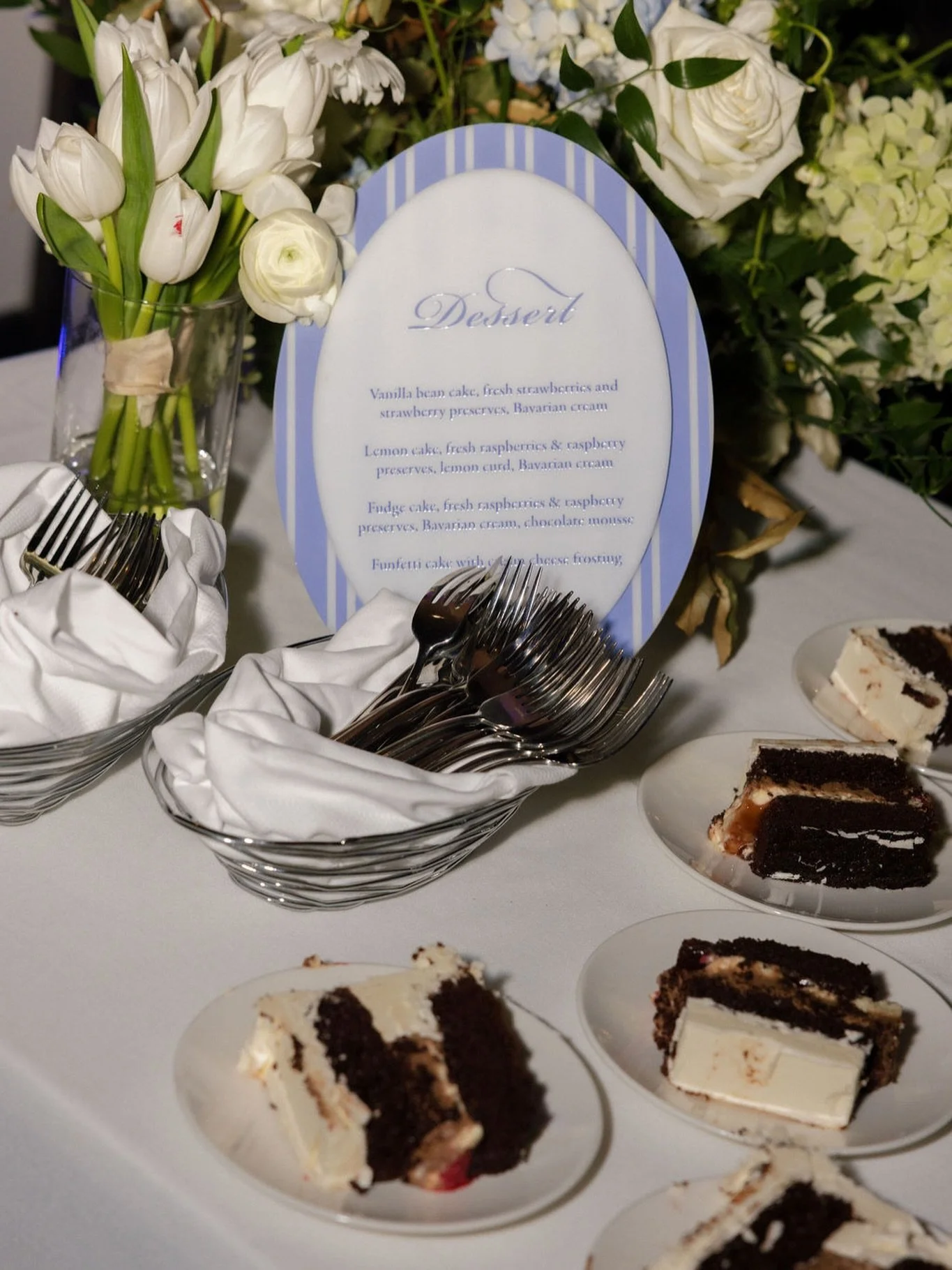 Designing wedding details is my job. Loving the dessert table is my personality 🍰 ✨ 

Planning: @cloudnineeventco 
Photo: @kaykroshus 
Florals: @twinefloralco 
Super cute sign: @keepsakeletterpress 

Tags: wedding signage, wedding details, custom st