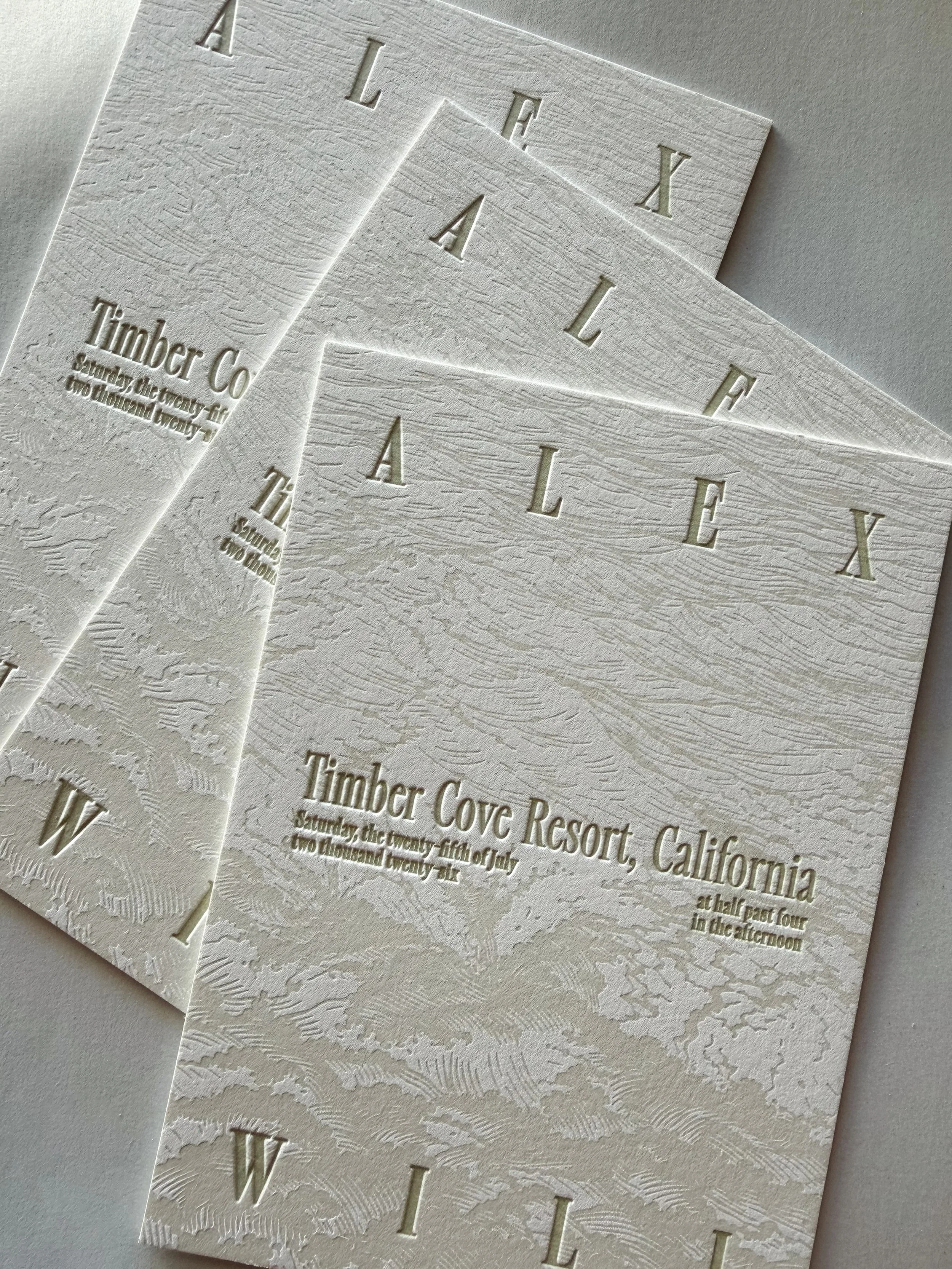 If I stare long enough, I can hear the waves crashing 🌊

@earthandevents 

Tags:
letterpress, custom wedding invitations, luxury wedding stationery, bespoke stationery, coastal wedding, california weddings, wedding design