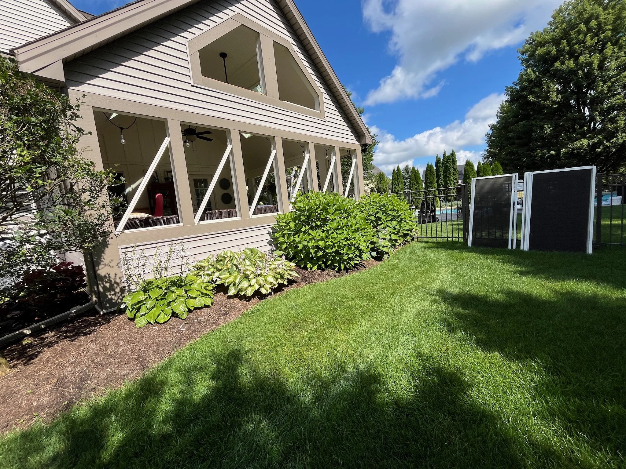 Screened-in Porch Restoration