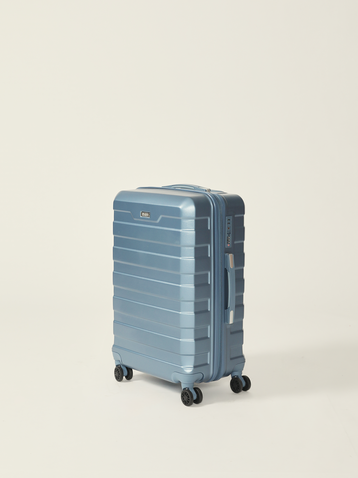 MISC015 Medium Suitcase