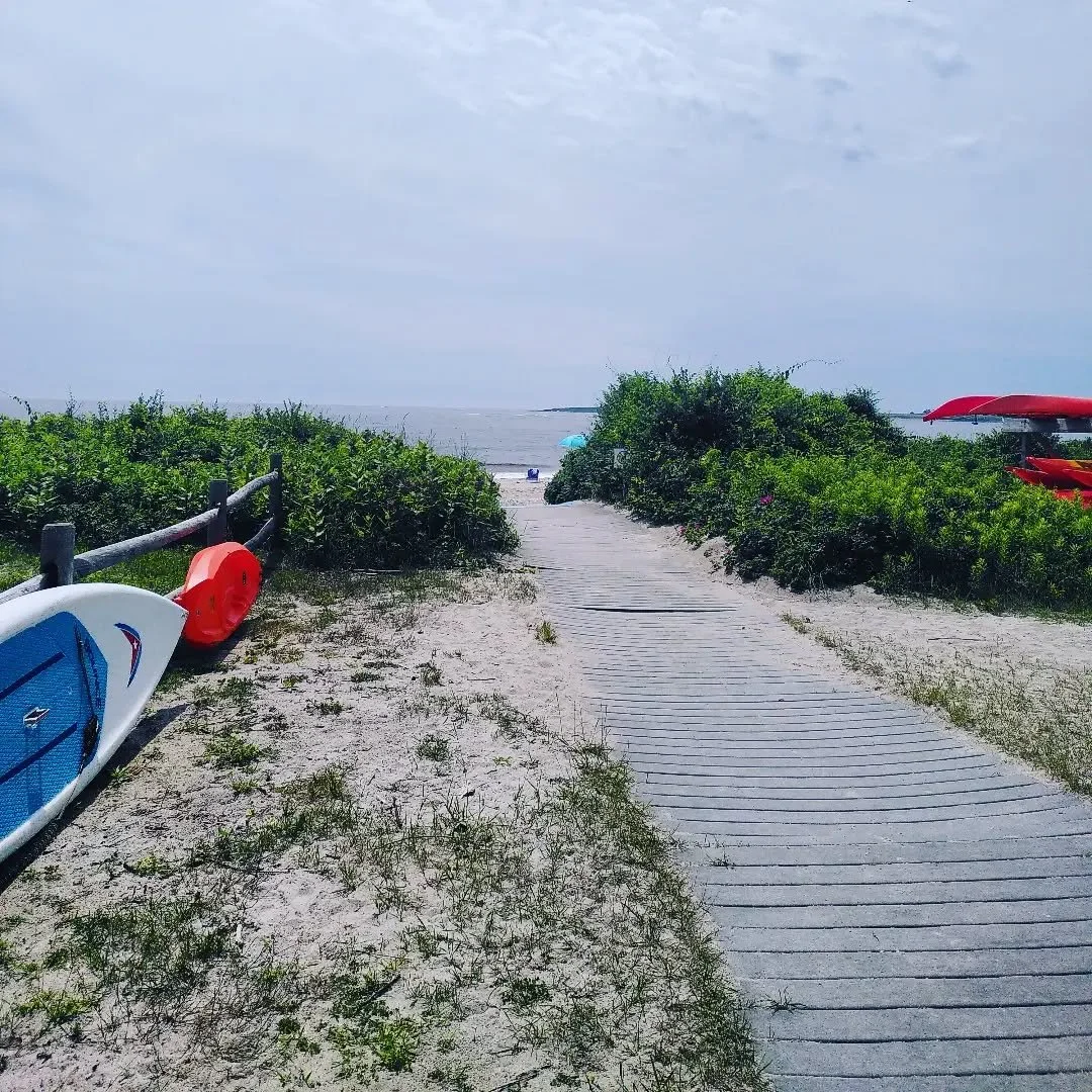 Welcome to my #outdooroffice for this summer! We're here every weekend Friday through Sunday 10am to 4pm. Make sure to book online for free entry into #crescentbeachstatepark!

Half day #kayaktours going out every Sunday!

Come and explore beautiful 