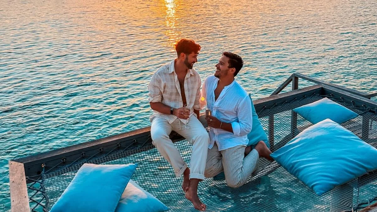Gay couple in the Maldives Anantara Veli resort