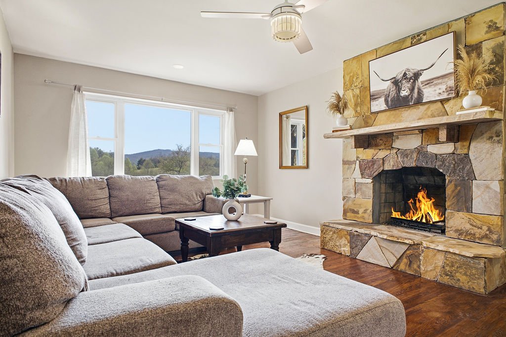 livingarea.jpg