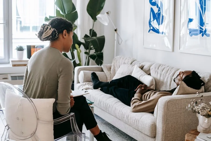 How to Find the Best Therapist in Plymouth, MI: 10 Questions to Ask Before Choosing
