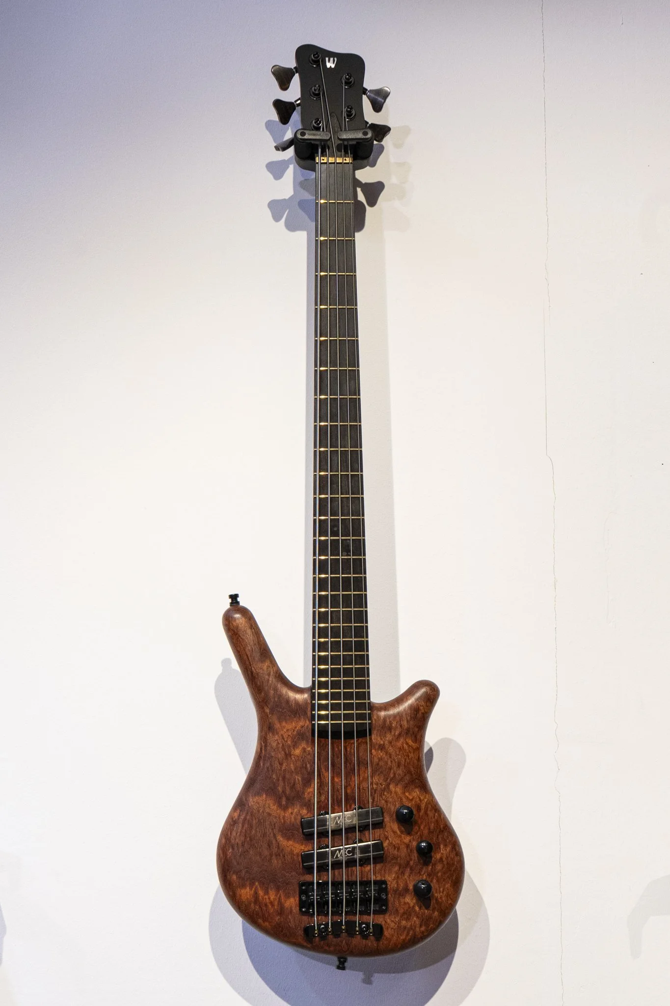 [28] Warwick Masterbuilt Thumb NT, 5-String - Natural Oil Finish