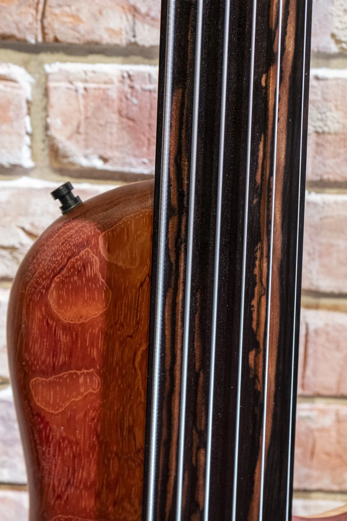 Thumb SC Swamp Ash Bubinga pommele-top black B164301-26_DSC5570.jpg