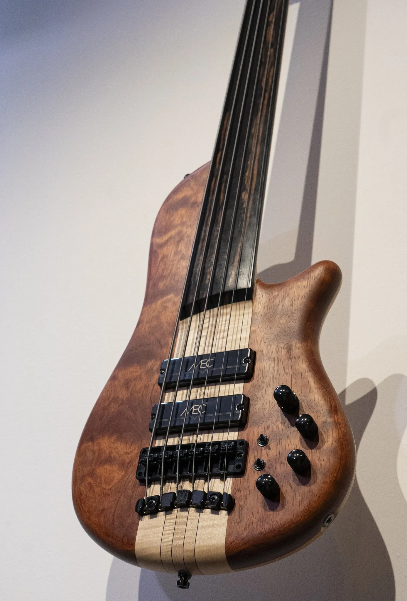 Thumb SC Swamp Ash Bubinga pommele-top black B164301-26_DSC5536.jpg
