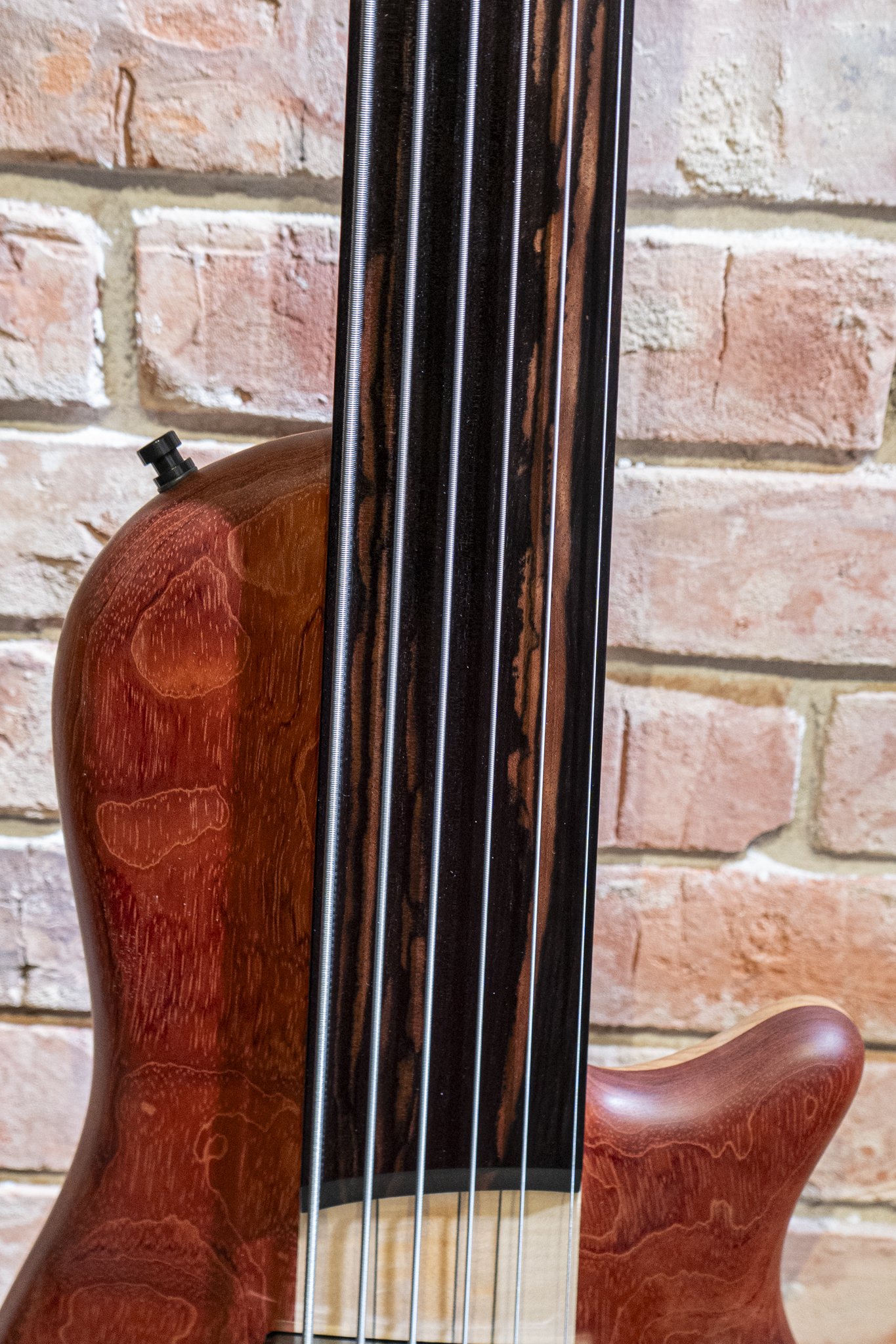 Thumb SC Swamp Ash Bubinga pommele-top black B164301-26_DSC5571.jpg