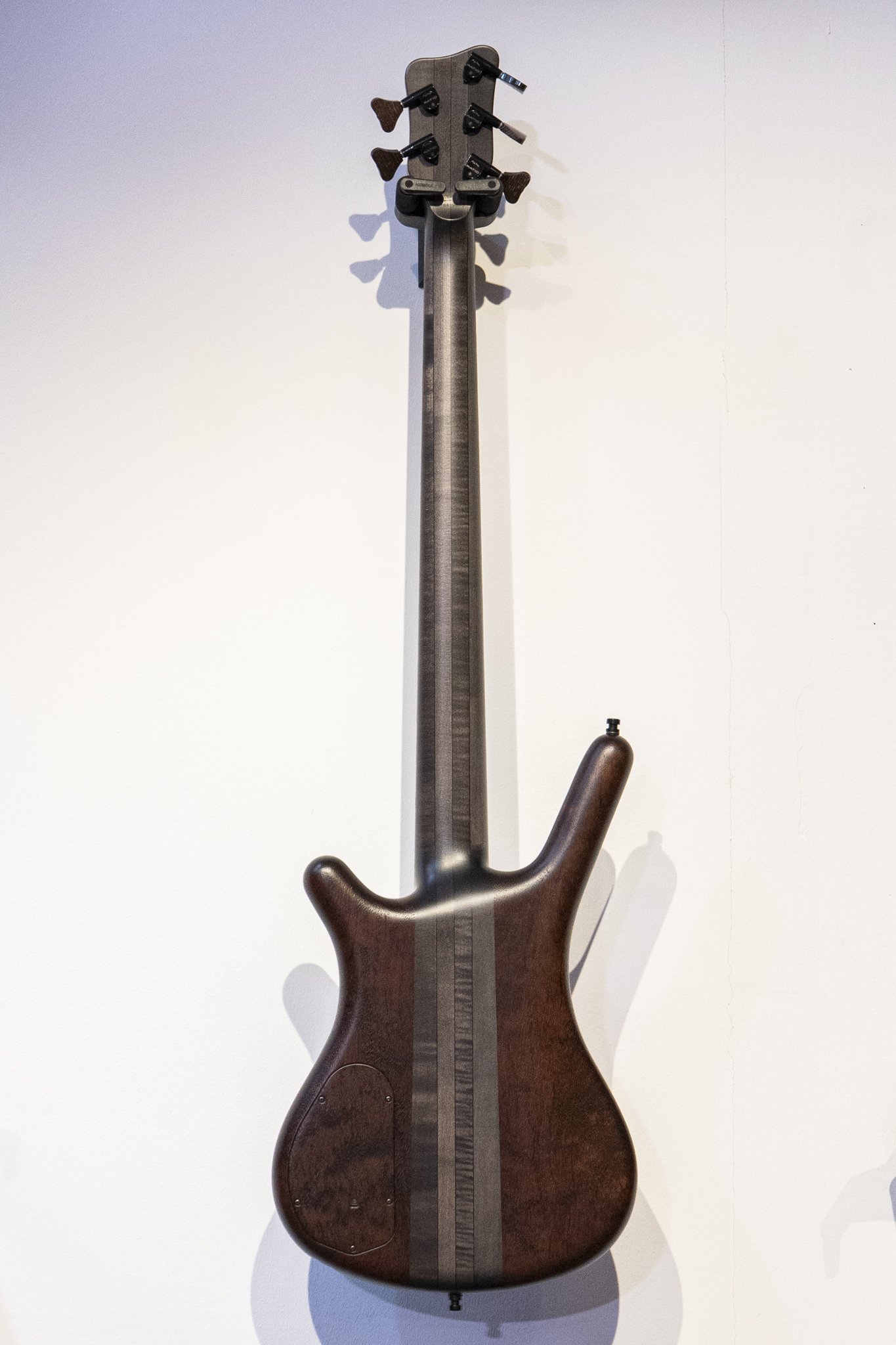 Warwick Masterbuilt Corvette $$ NT Bubinga,5String - Nirvana Black Transparent Satin(E164198-25)_DSC2601-small.jpg