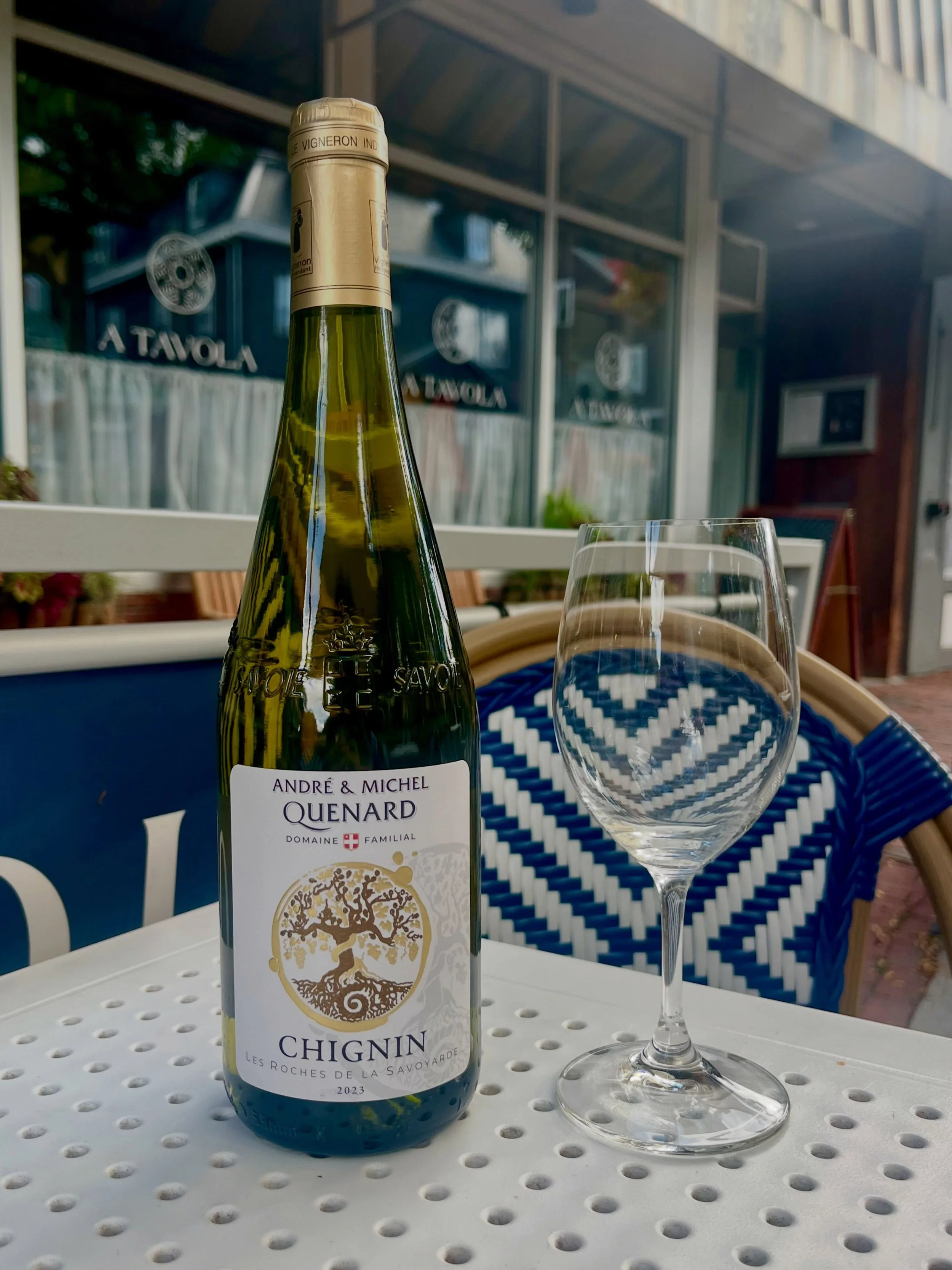 The French Alps in a glass. 🏔️

Our Wine of the Month for September is the Andr&eacute; &amp; Michel Quenard Chignin: a Jacqu&egrave;re white from one of Savoie&rsquo;s most celebrated family estates, farmed on near-vertical limestone slopes above t