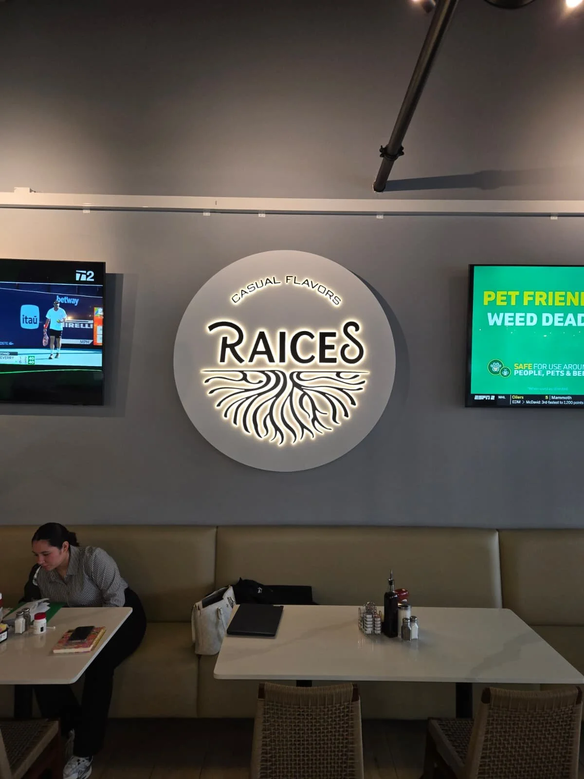 Raices Casual Flavors