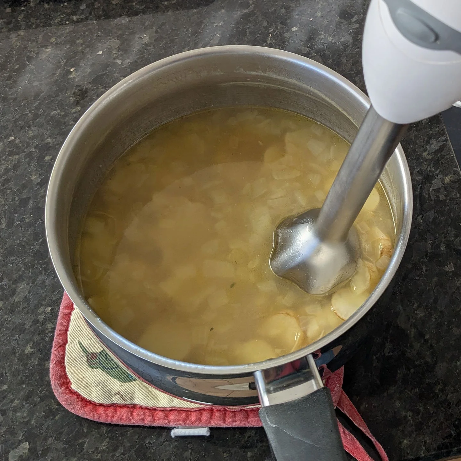 blitzing-the-soup.jpg