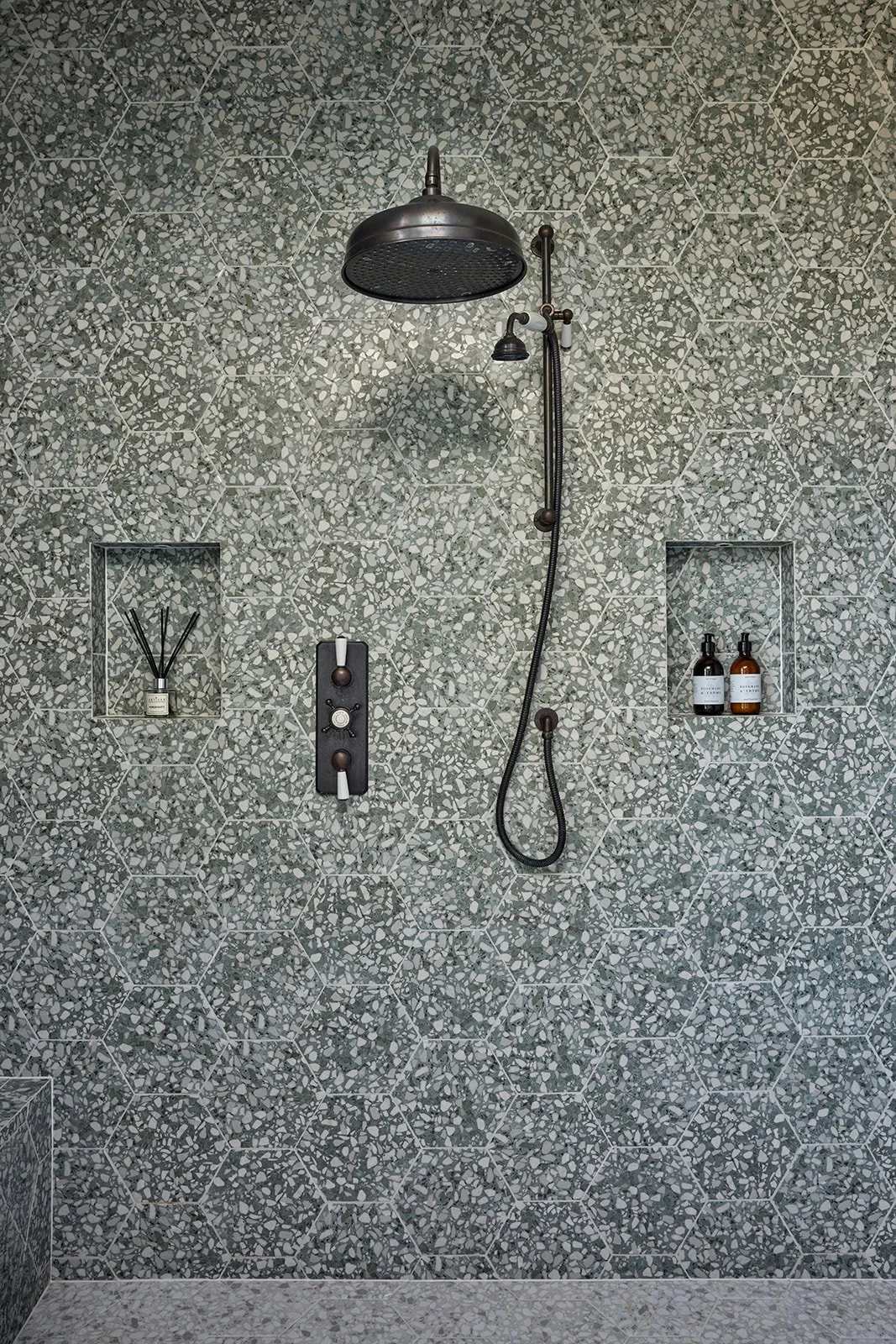 Decorbuddi_Interior_Designer_Sophie_Wells_Wimbledon_Renovation_Project_Bathroom_12.jpg