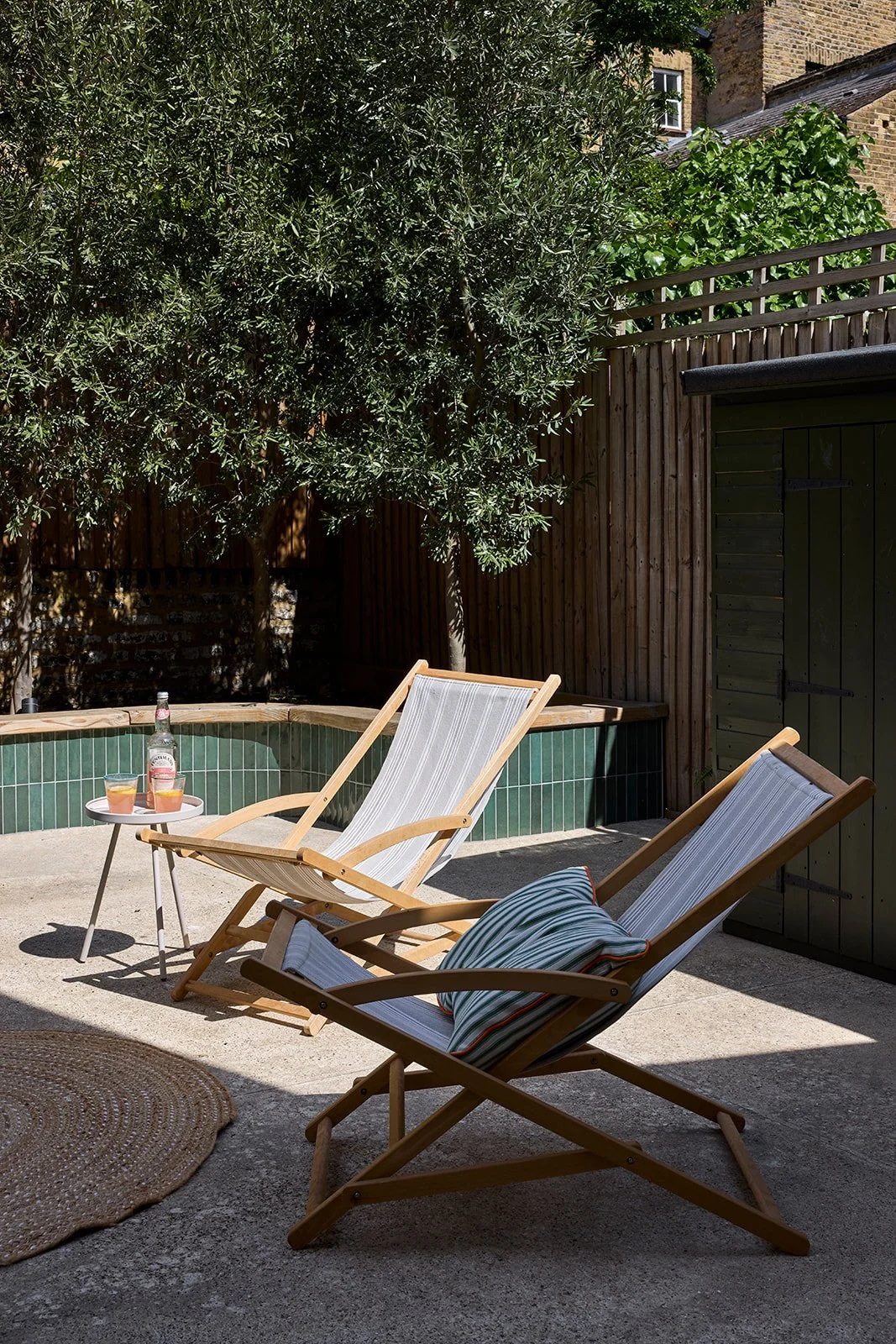 Decorbuddi_Interior_Designer_Lesa_Bertie_Garden_05.jpg