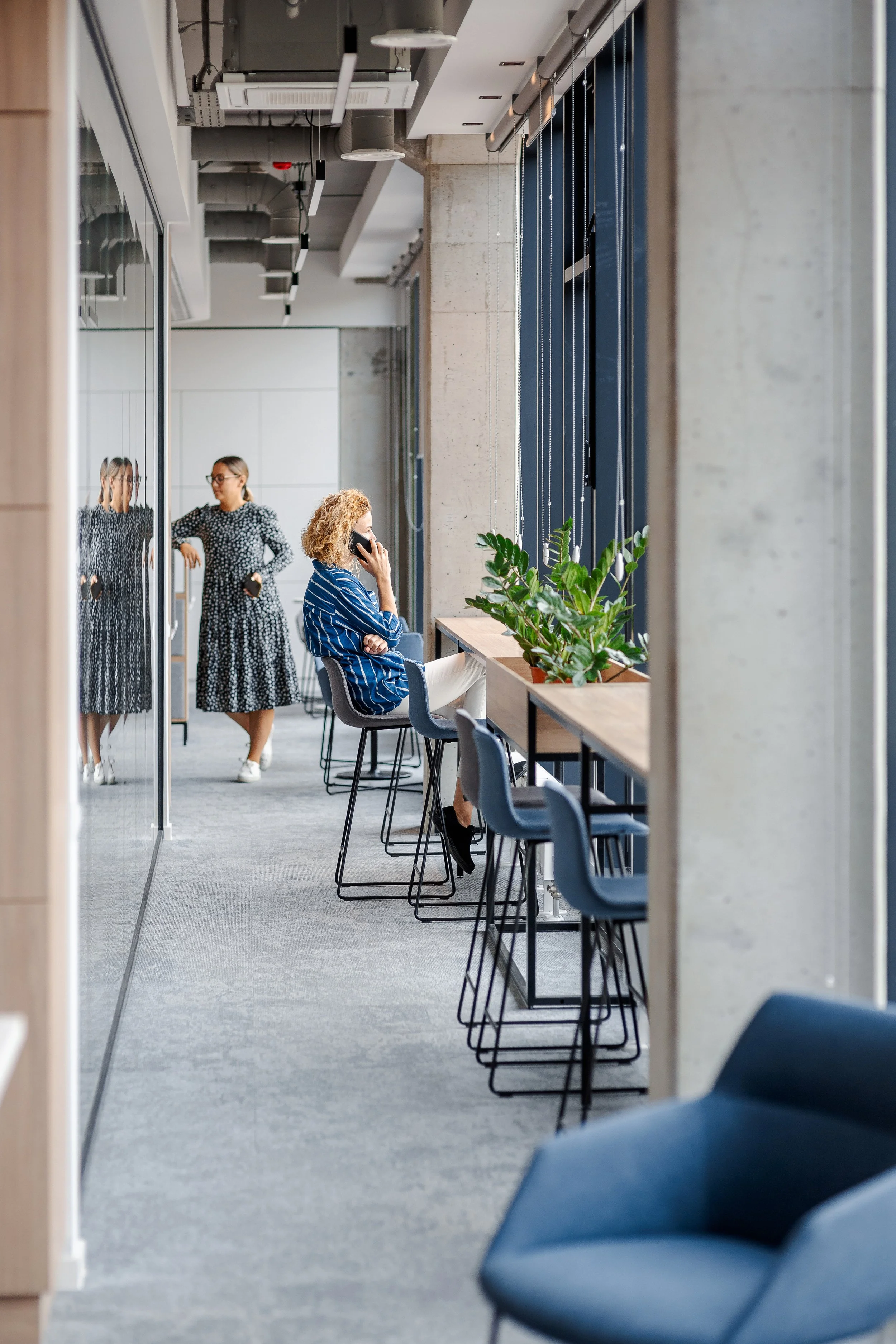 comfortable stool seating space in office interior