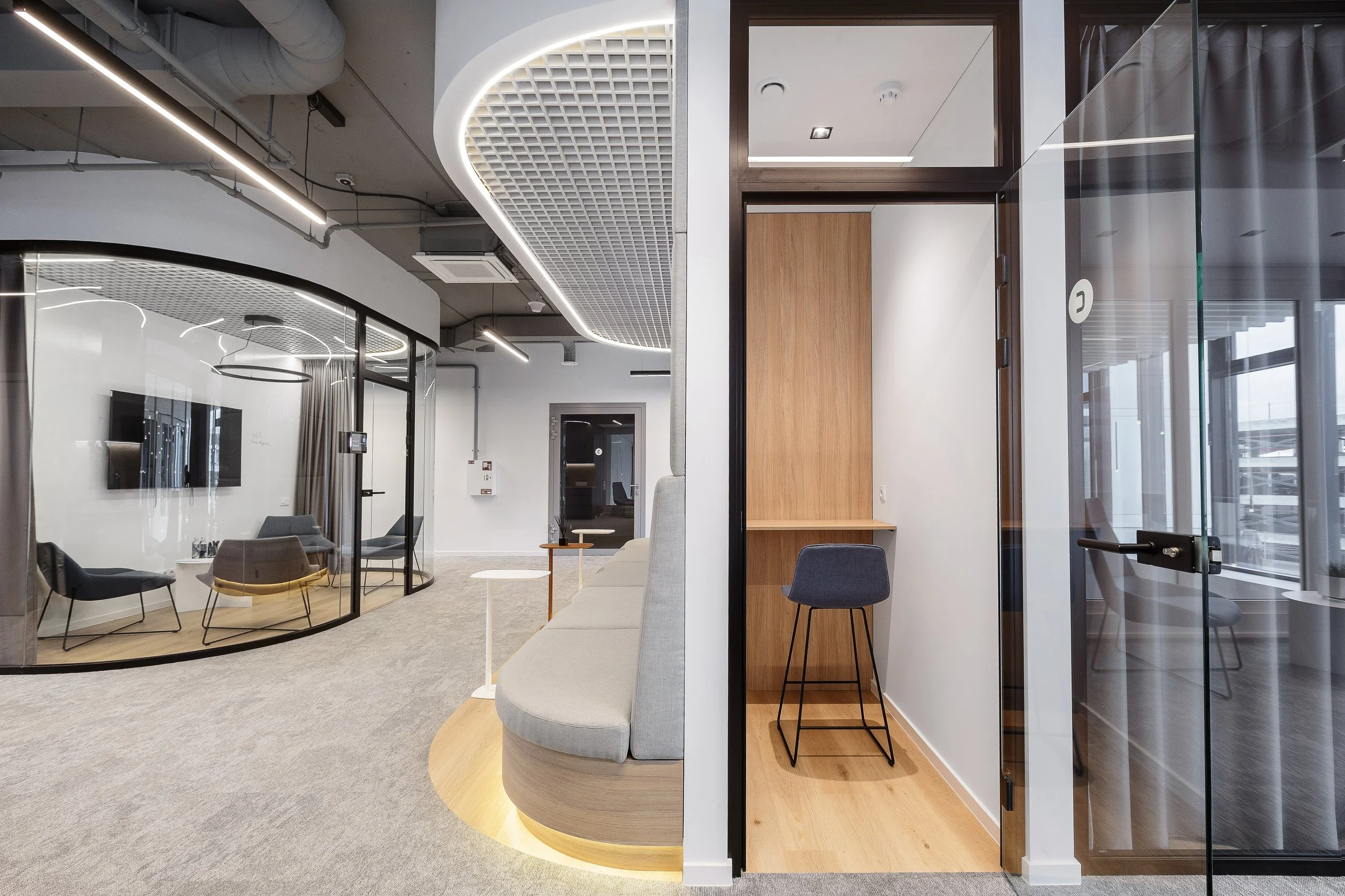 office loby with integrated LED led stripe lighting