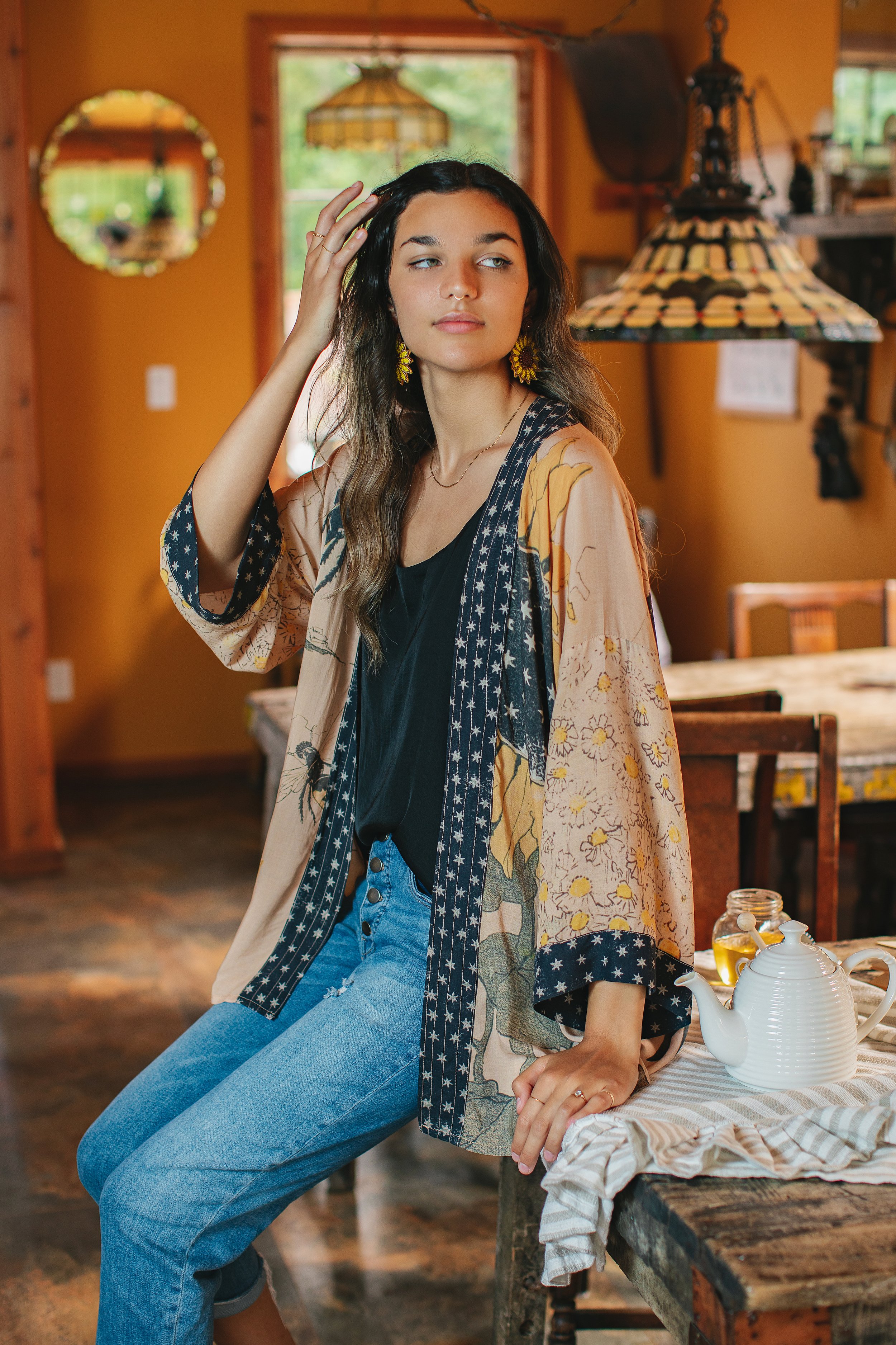 Sarah-Bowman-Portraits-Photography-market-of-stars-will-you-always-call-me-honey-32.jpeg