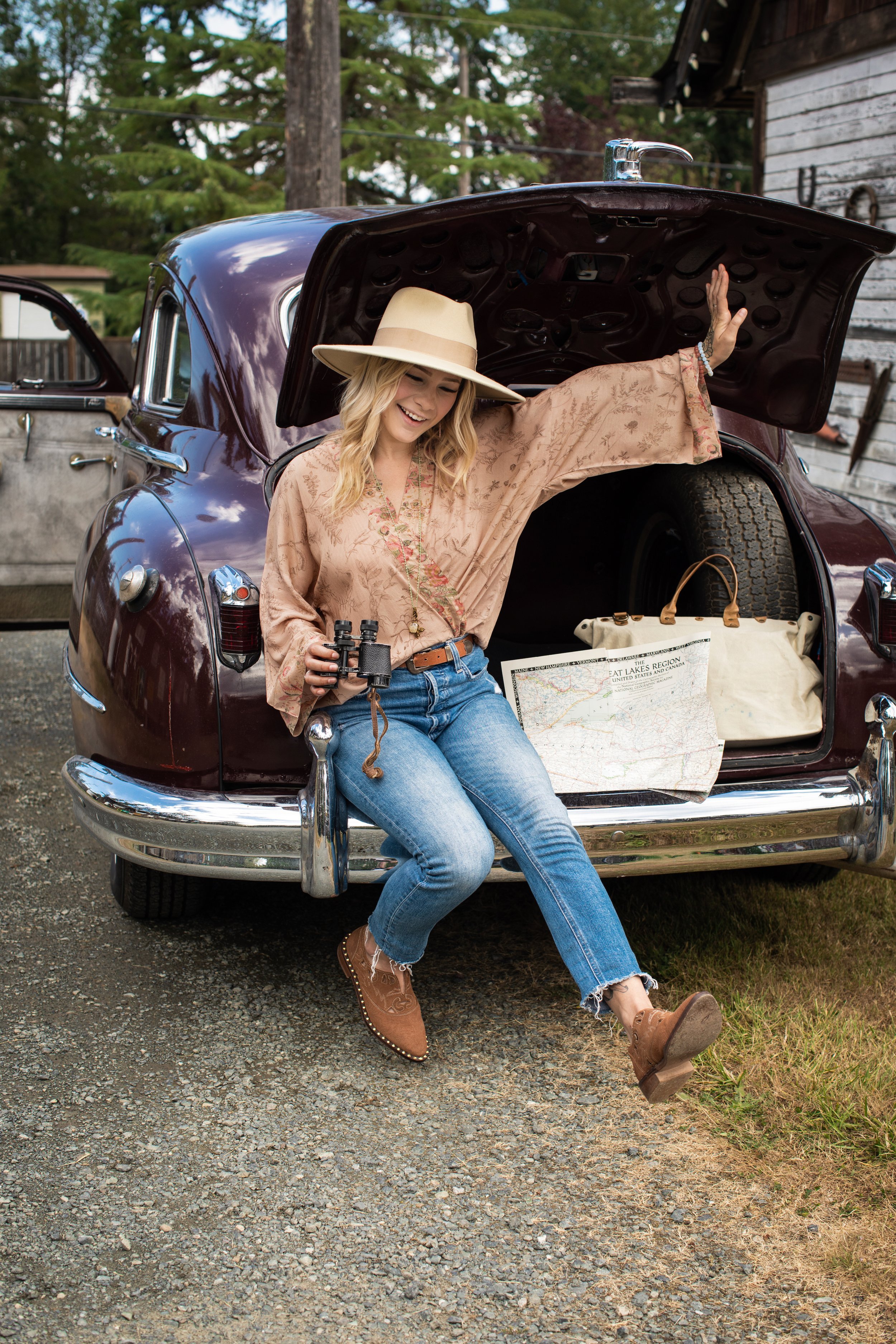 Sarah-Bowman-Photography-portraits-Market-of-Stars-Map-of-my-heart-6.jpeg