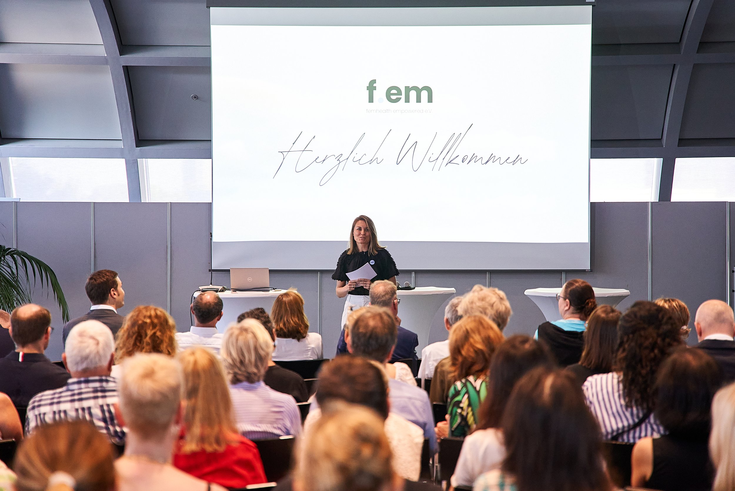 f.em_Kongress_Beastarproductions_059.jpg