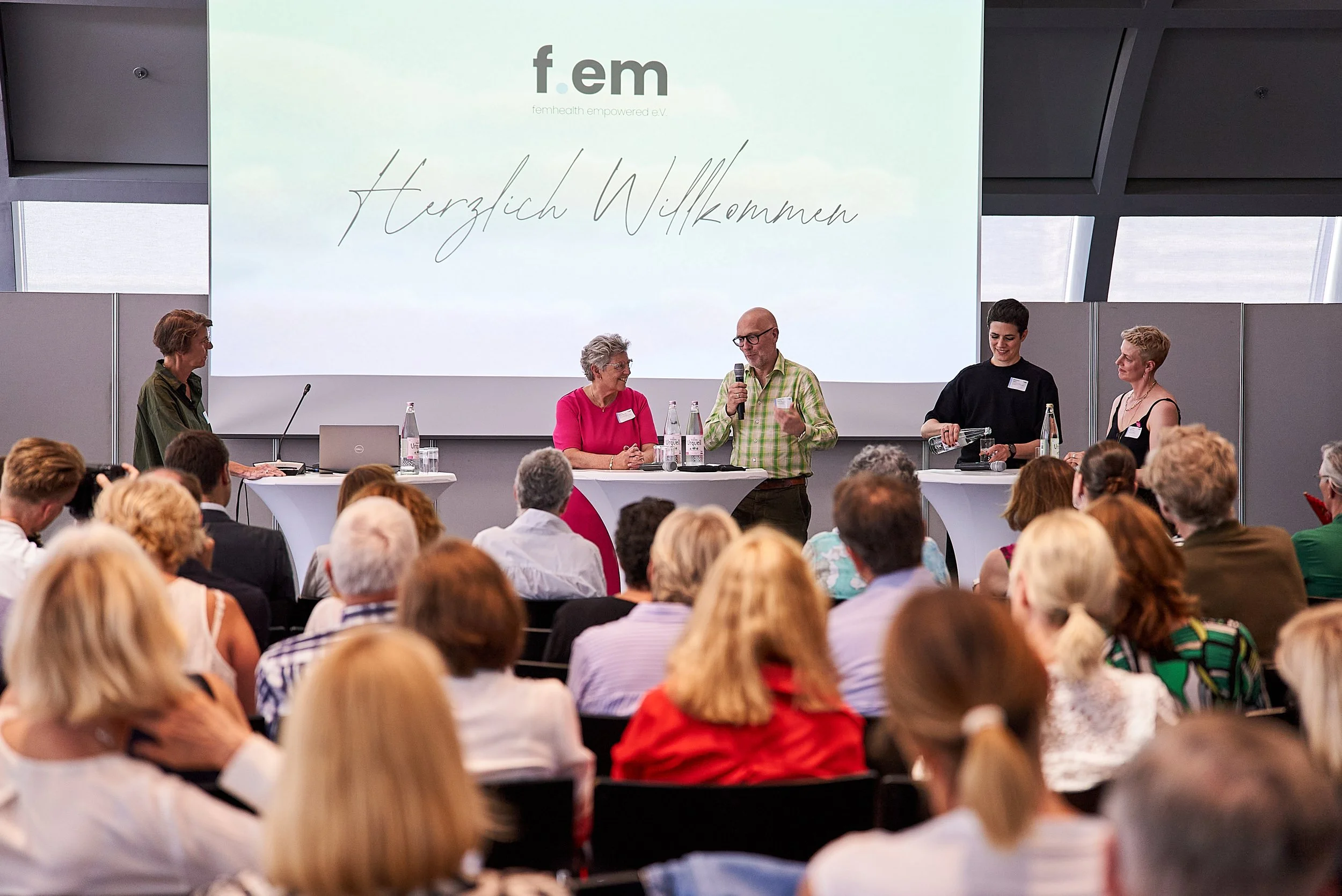 f.em_Kongress_Beastarproductions_259.jpg